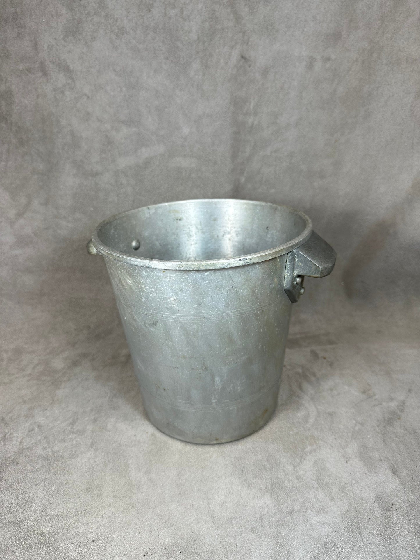 RARE Aluminum Champagne Bucket Champagne Gladiateur Reims defunct house belonging to Roederer 1930s