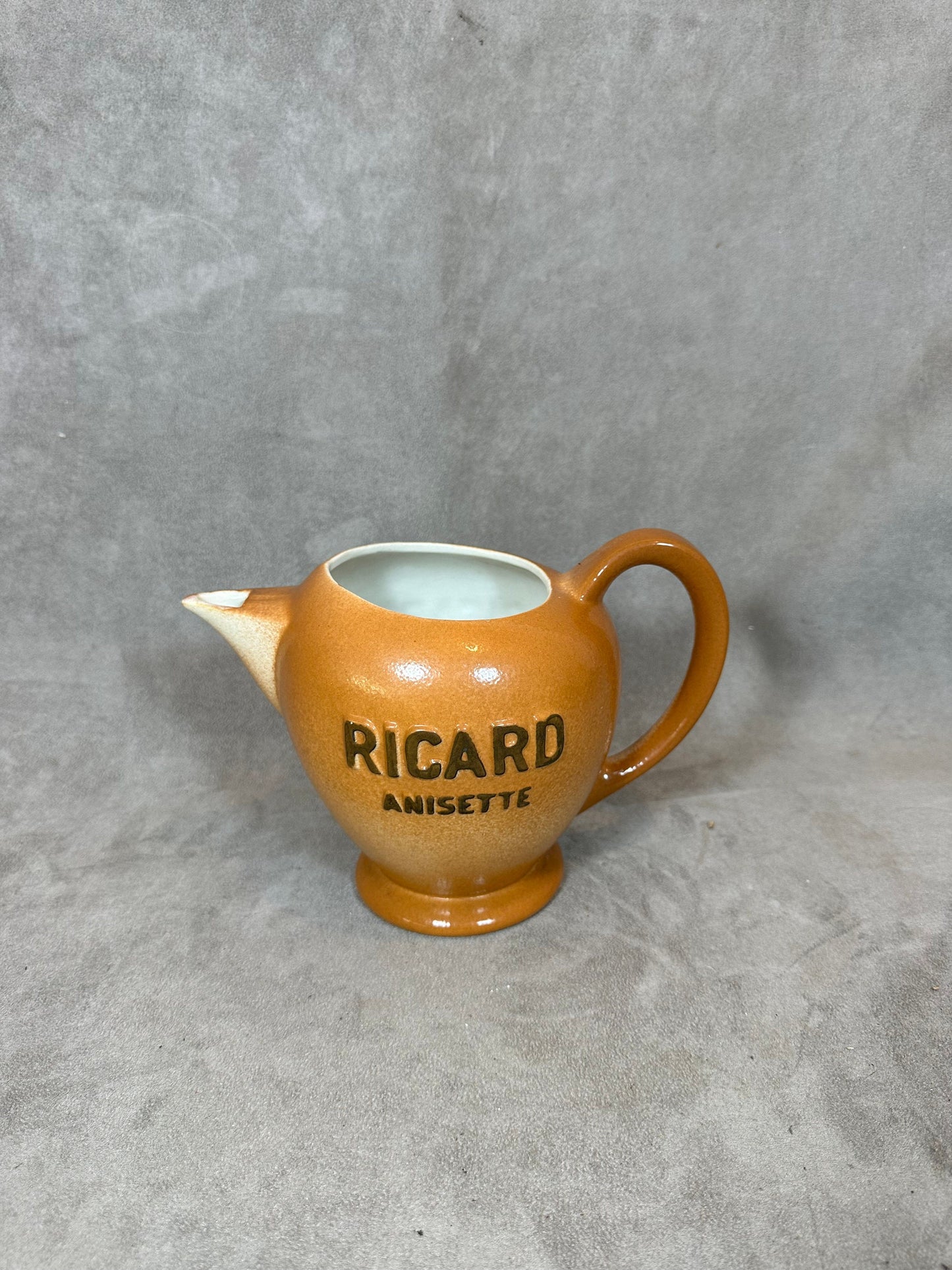 Pichet Ricard en céramique marron Made in France Années 1970