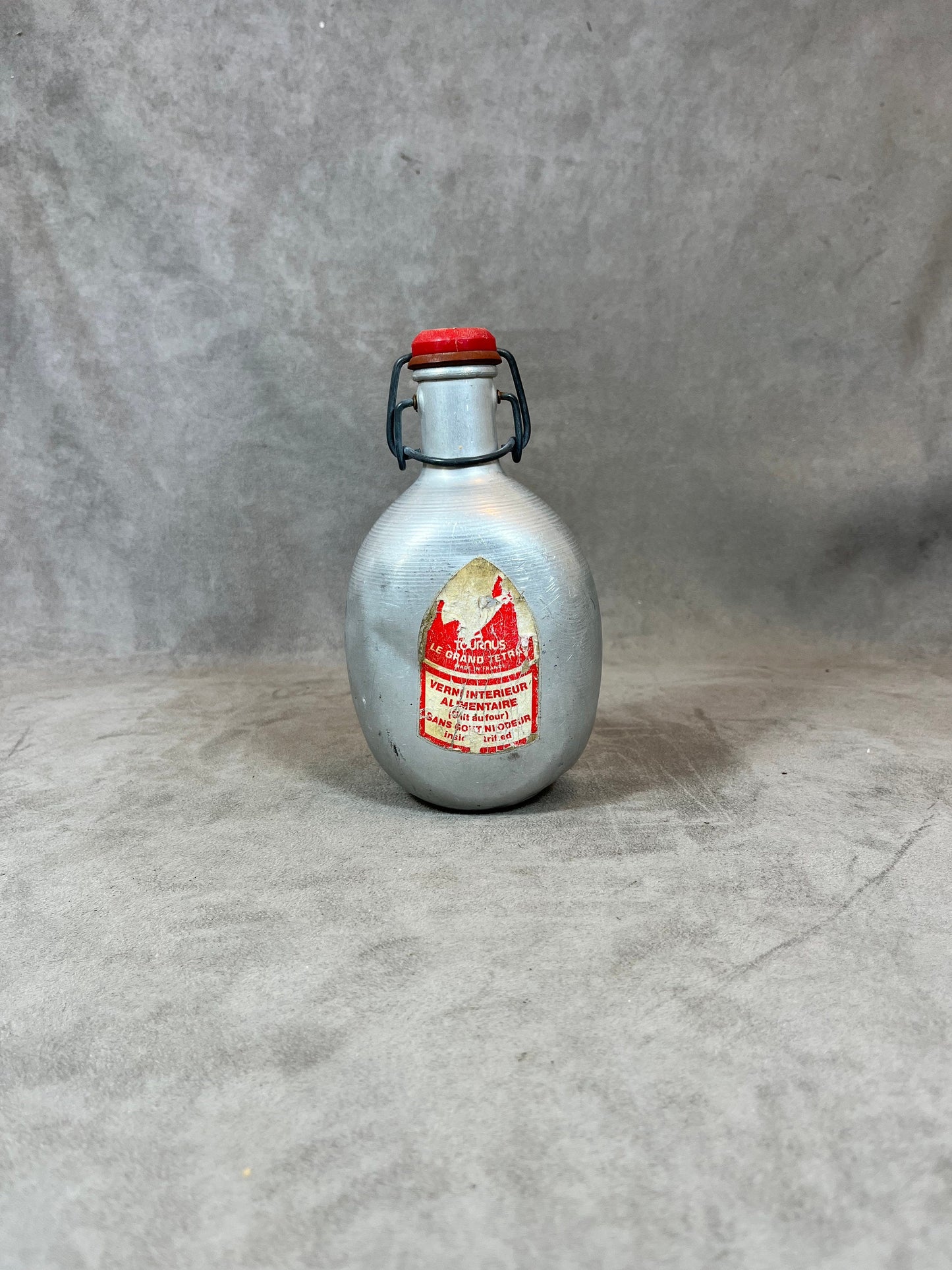 Le Grand Tétras aluminum bottle with vintage mechanical cap, capacity 0.5 liters, Made in France