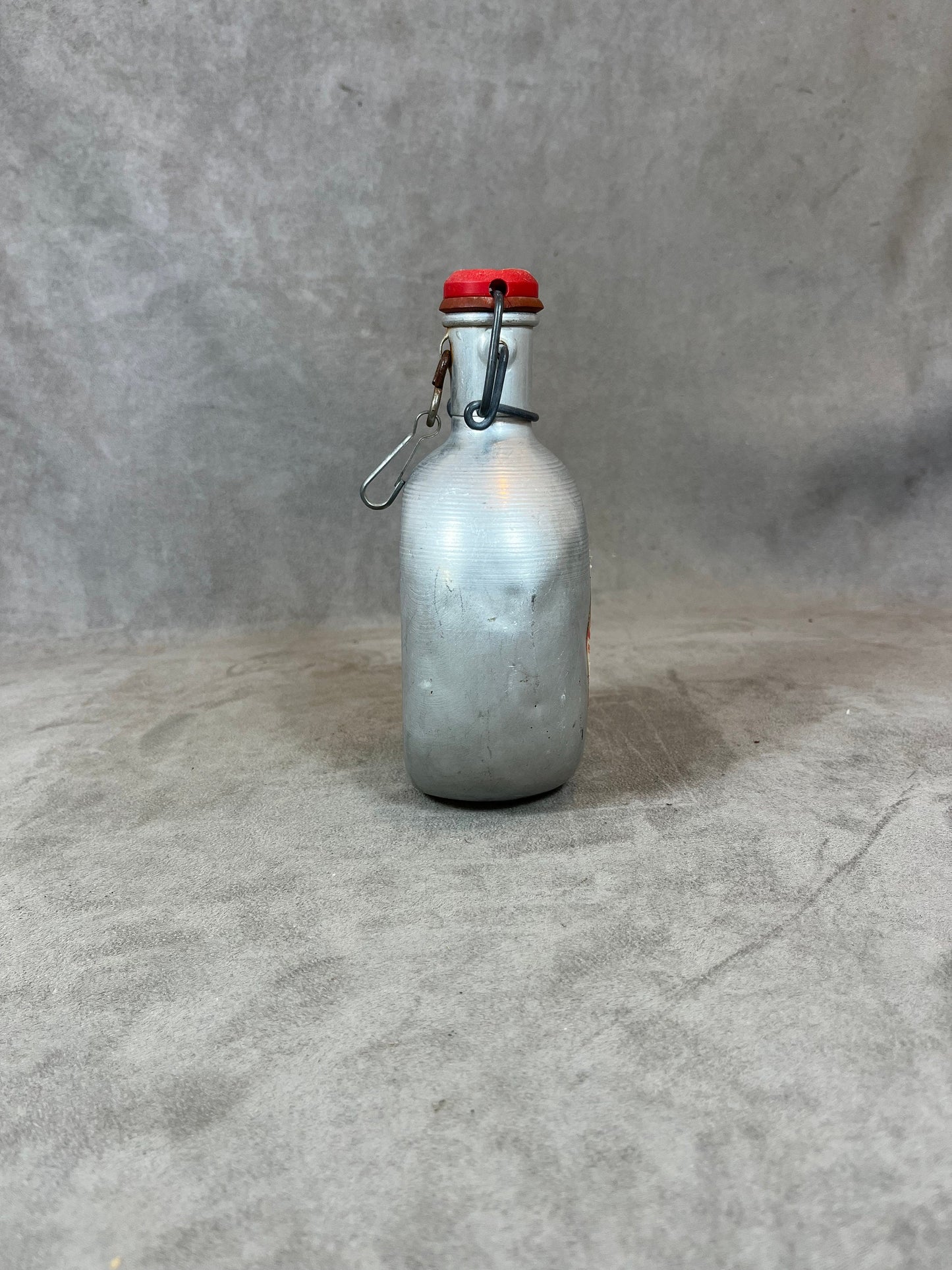Le Grand Tétras aluminum bottle with vintage mechanical cap, capacity 0.5 liters, Made in France