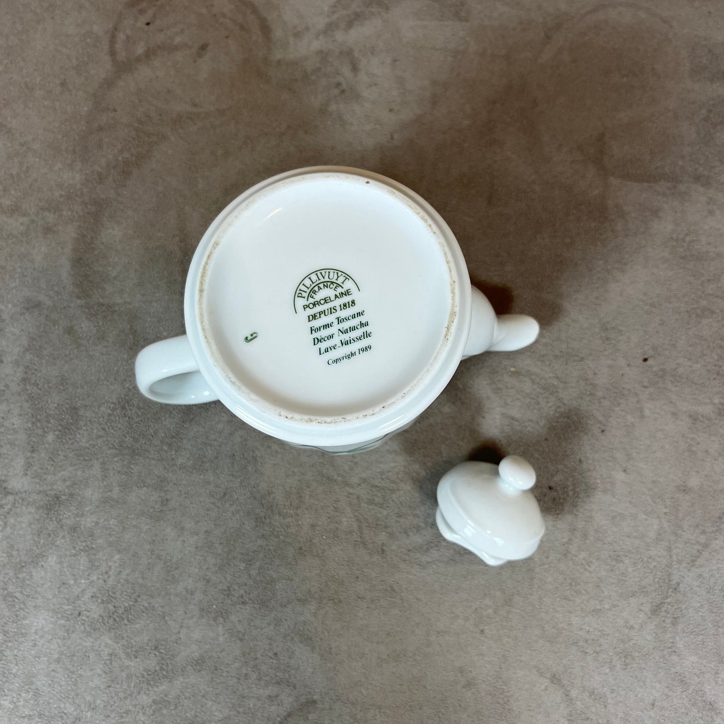 Pillivuyt coffee pot in white porcelain with tassel decoration Natacha line Made in France