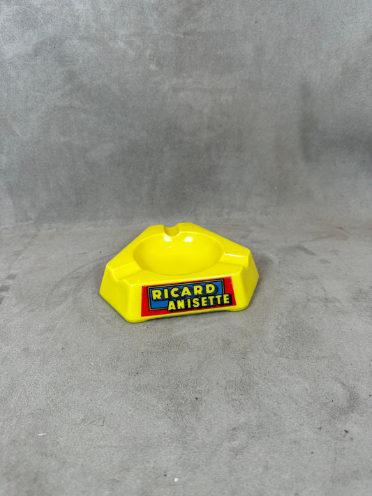 Ricard Dreieckiger Bar-Aschenbecher Gelber Glasaschenbecher Vintage 1960