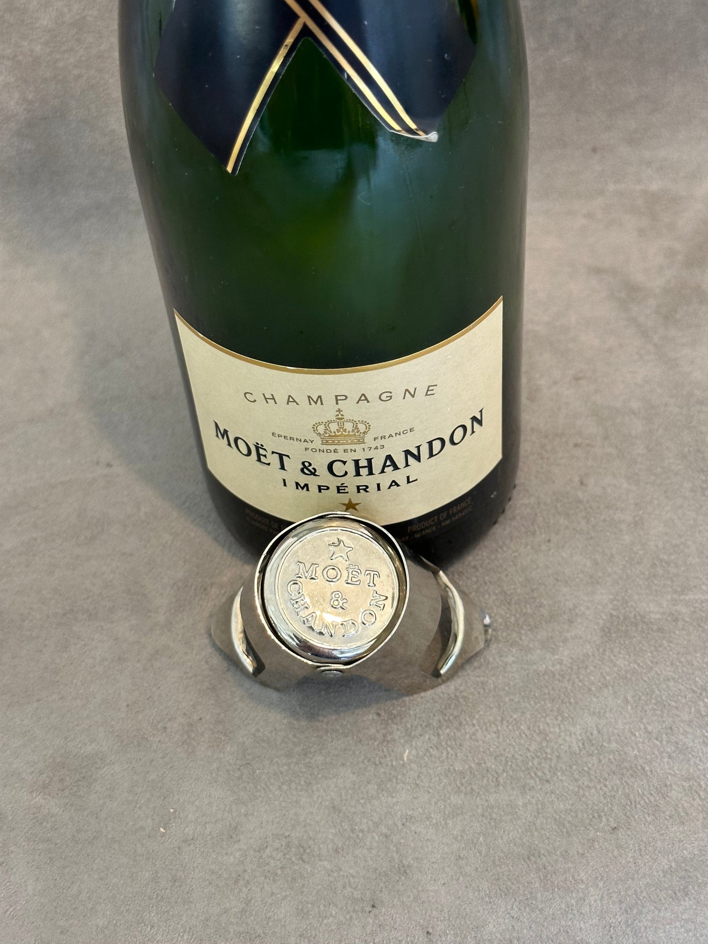 Bouchons stoppeur champagne en metal Möet & Chandon vintage