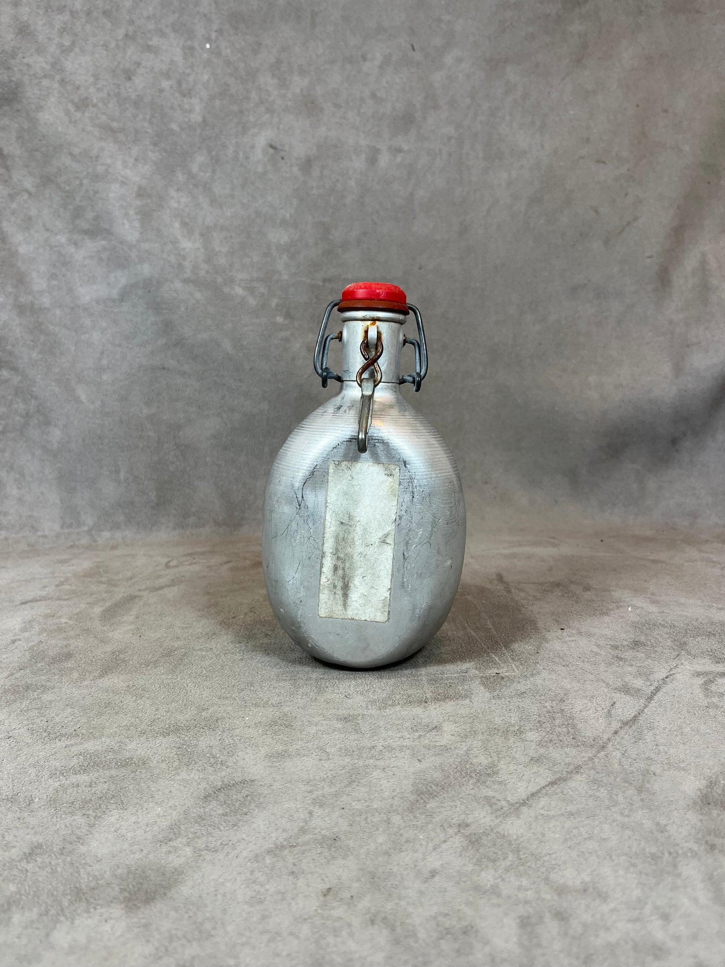 Le Grand Tétras aluminum bottle with vintage mechanical cap, capacity 0.5 liters, Made in France