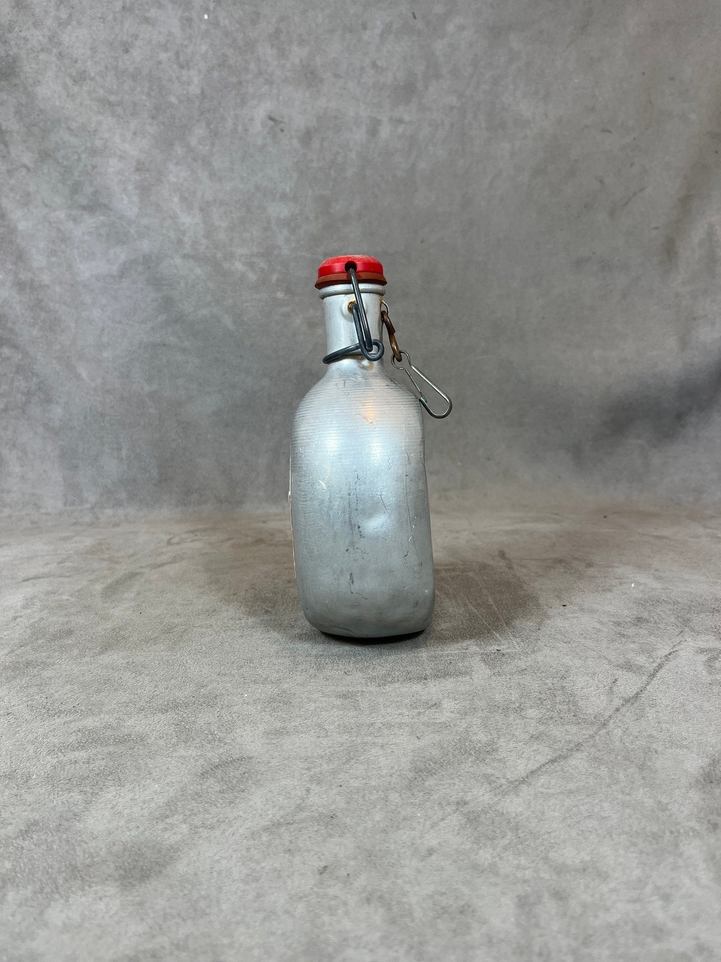 Le Grand Tétras aluminum bottle with vintage mechanical cap, capacity 0.5 liters, Made in France