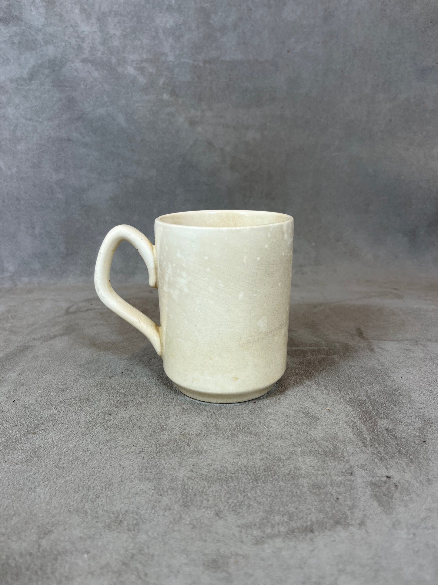 Advertising mug by Toulouse Lautrec from Divan Japonais in Paris vintage Made in France