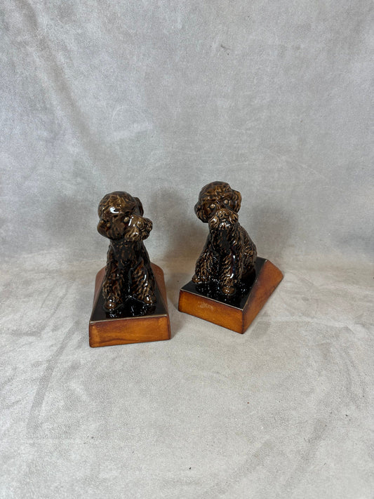 RARE Set of 2 beautiful dog-shaped bookends in brown enameled earthenware with vintage leather base 1970