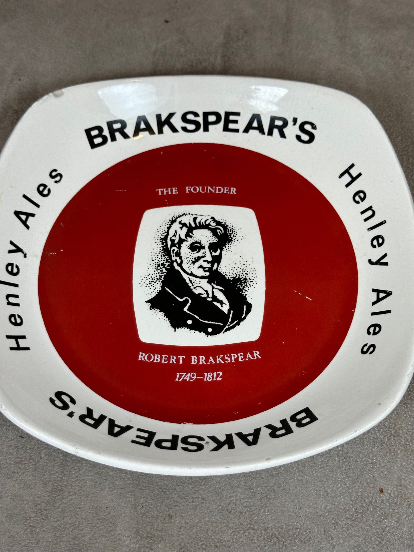 Brakspears Steingut-Werbeaschenbecher, hergestellt in England, 1970