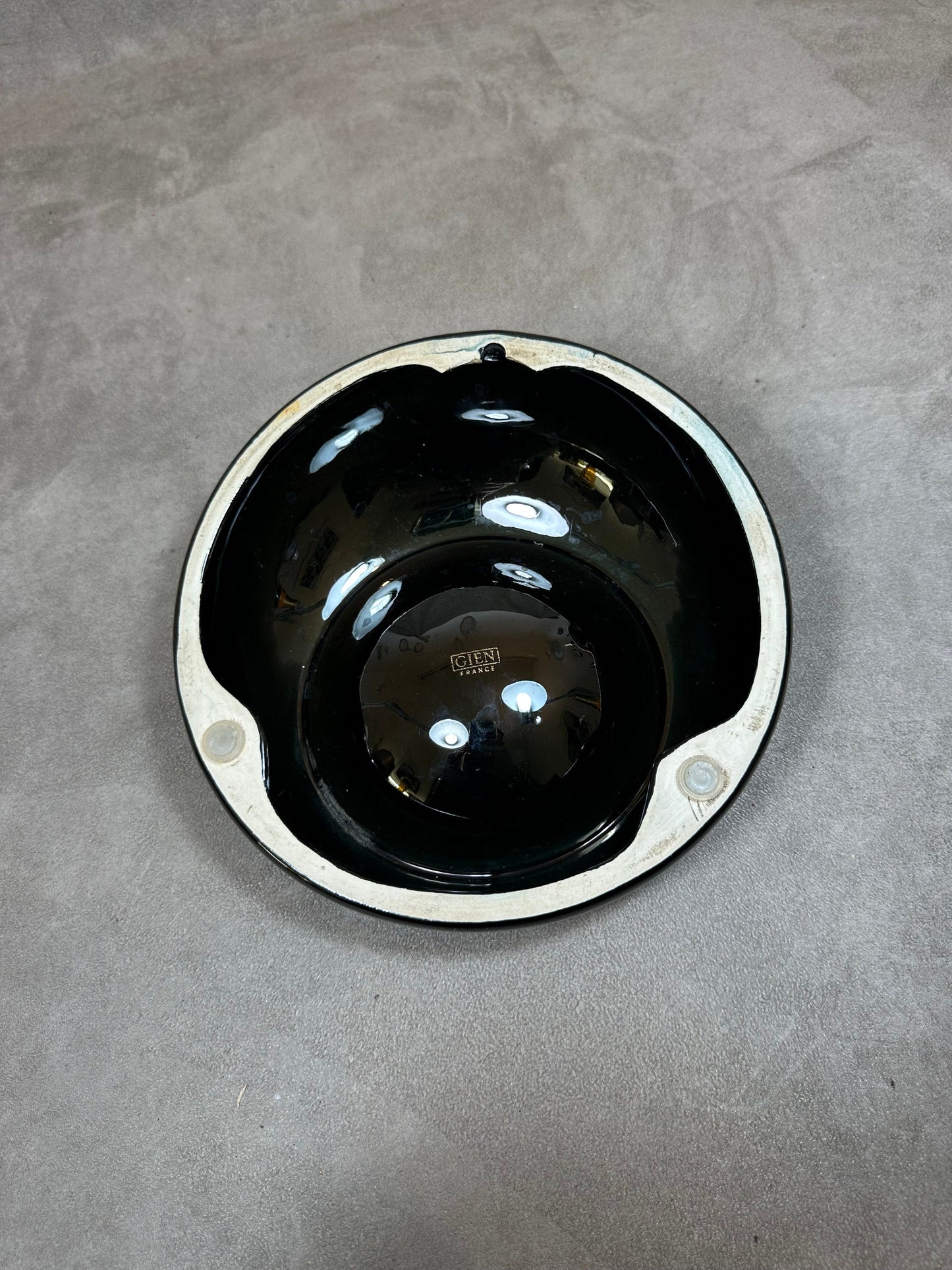 RARE XXL VAT 69 Finest Scotch Whisky Ashtray in Vintage Black Porcelain Wade Made in England