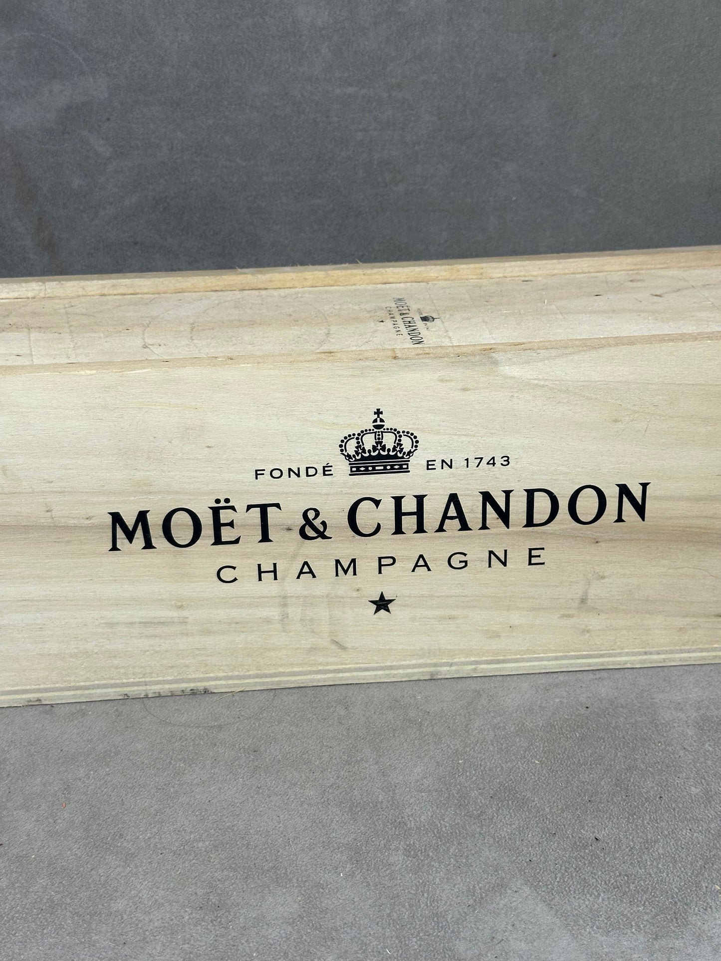 Wooden box for Moet&amp;Chandon champagne bottles Made in France 1980s