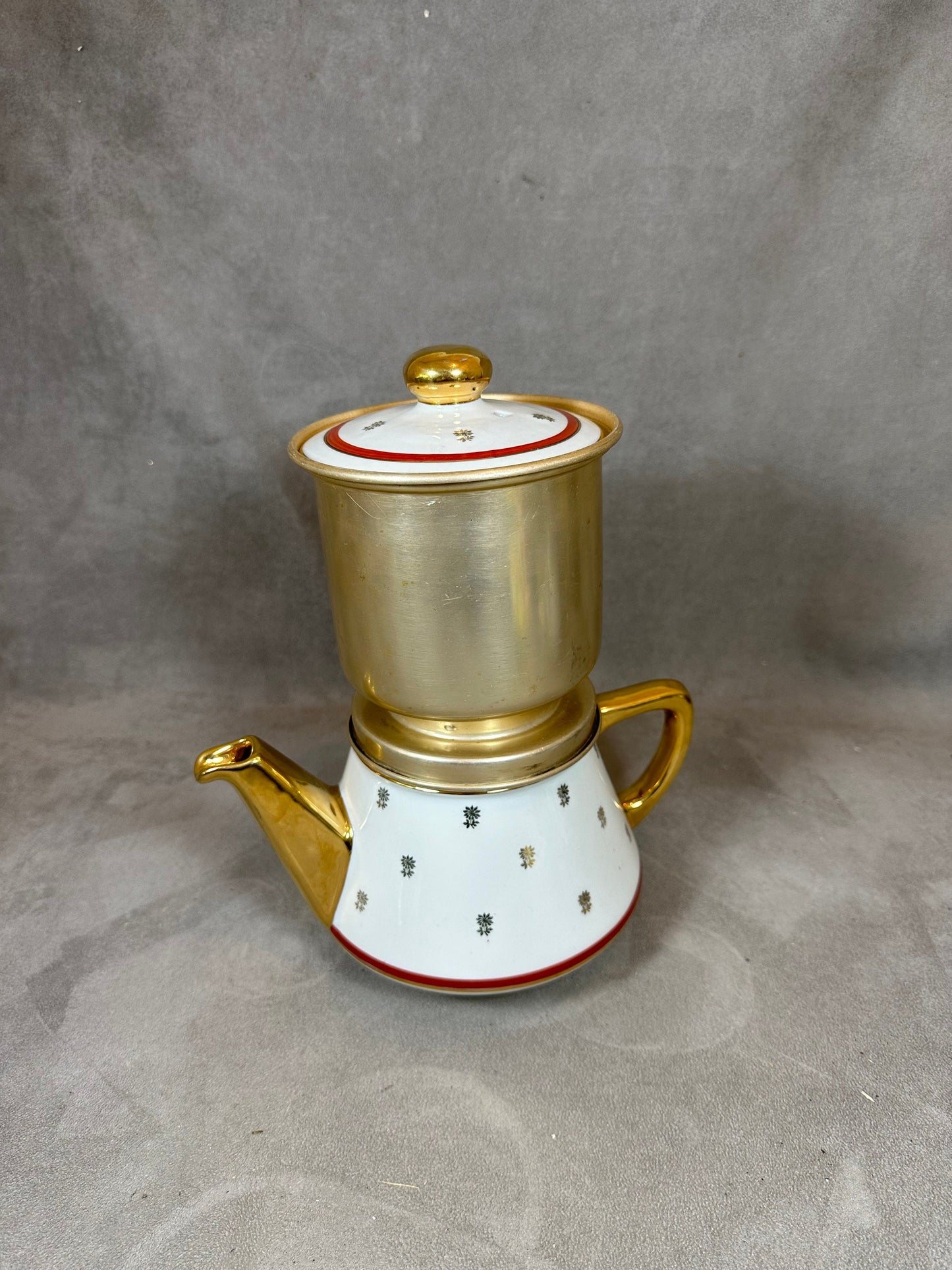 RARE Cafetière filtre Salam doré sur faïence vintage rouge et blanche à détails doré années 1960