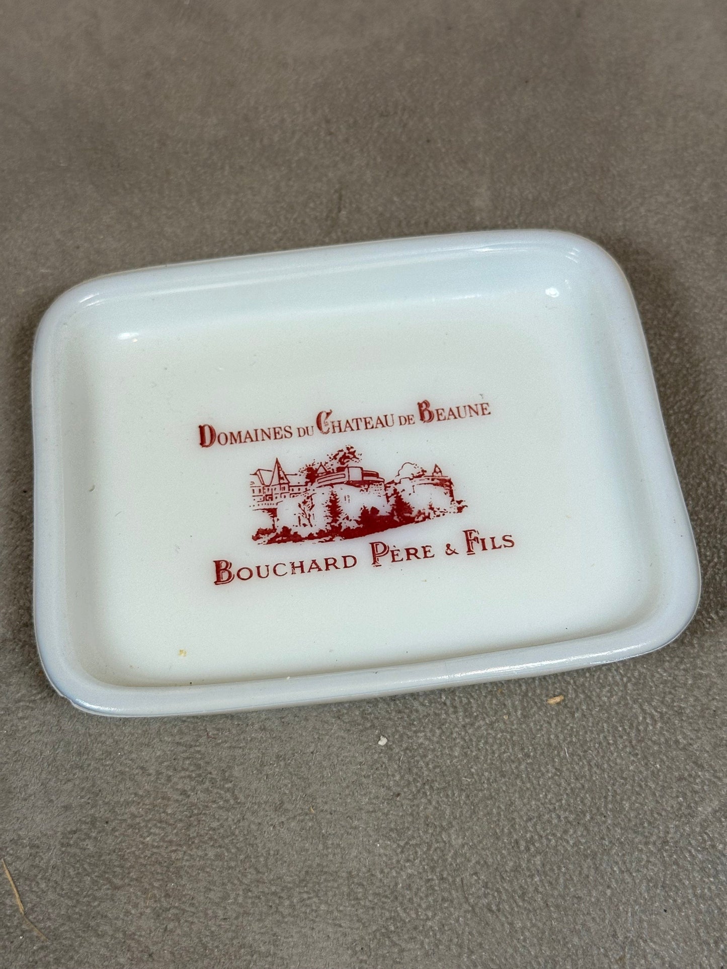 Advertising glass ashtray Domaine de Chateau de Beaune Bouchard Père et fils vintage Made in France 1980