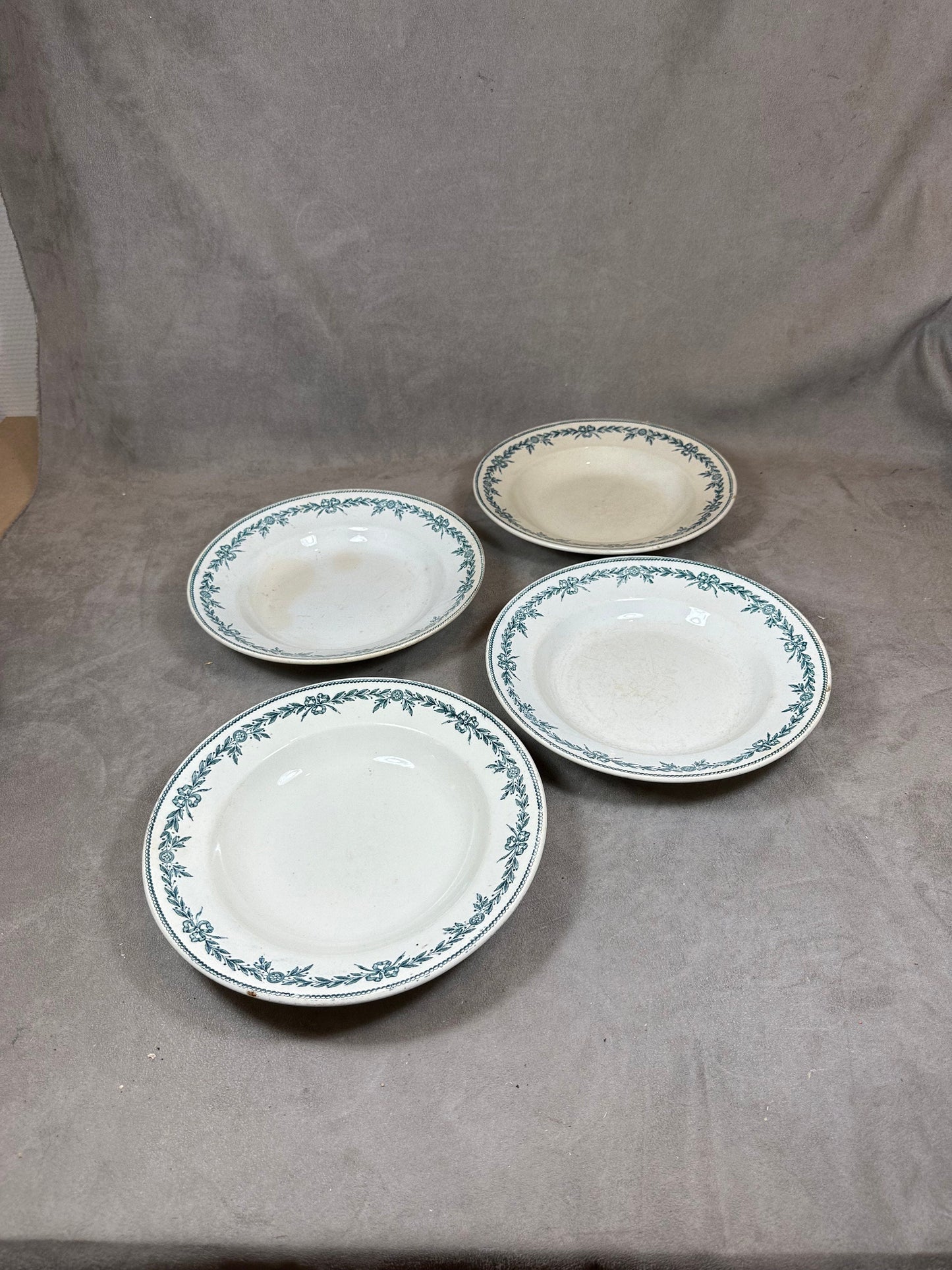 Lot de 4 assiettes anciennes creuses Moulins de loups ligne Lauriers vintage Made in France 1930