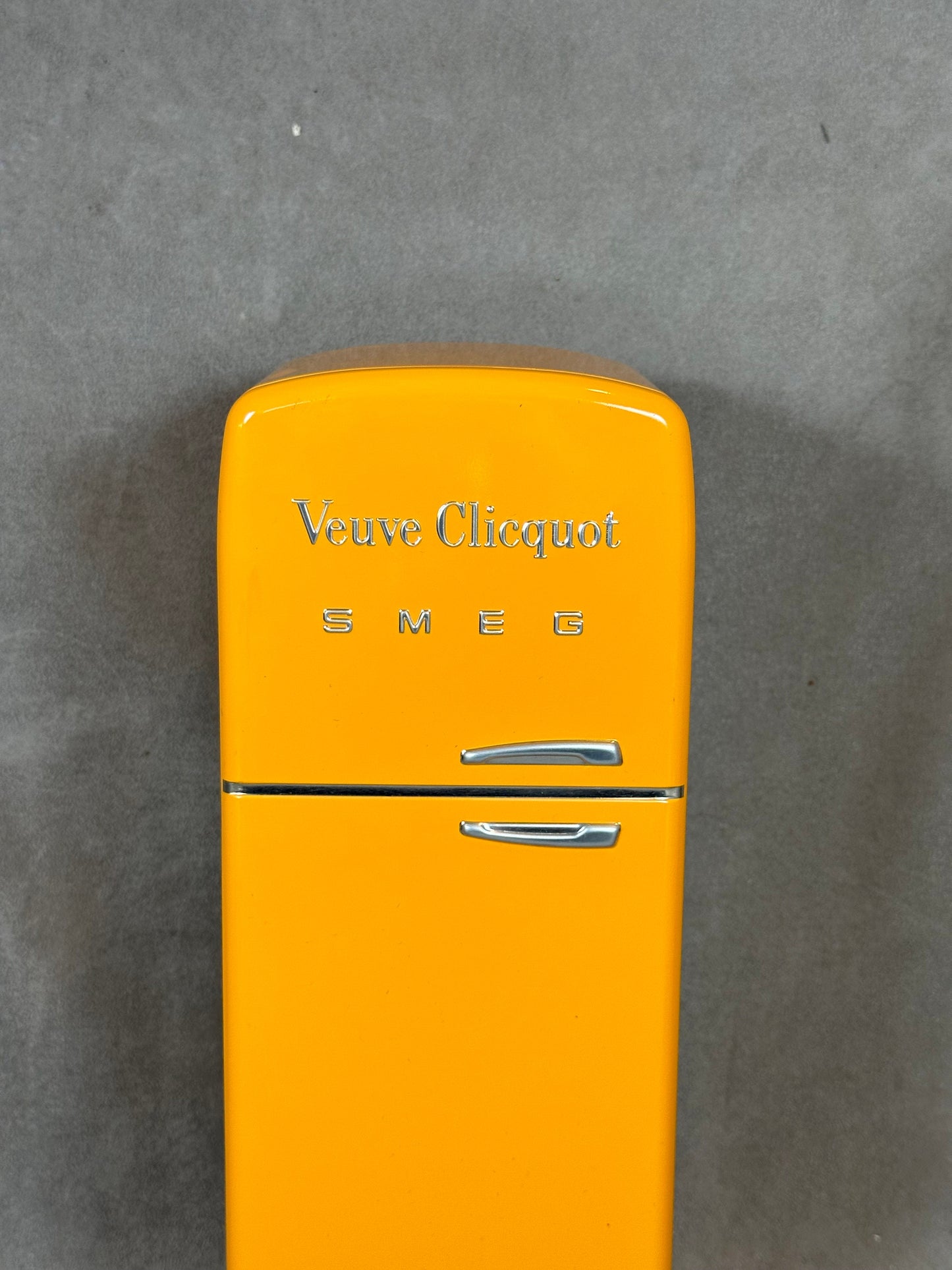 SELTENER Veuve Clicquot orange SMEG Champagnerflaschen-Kühlschrank Made in France