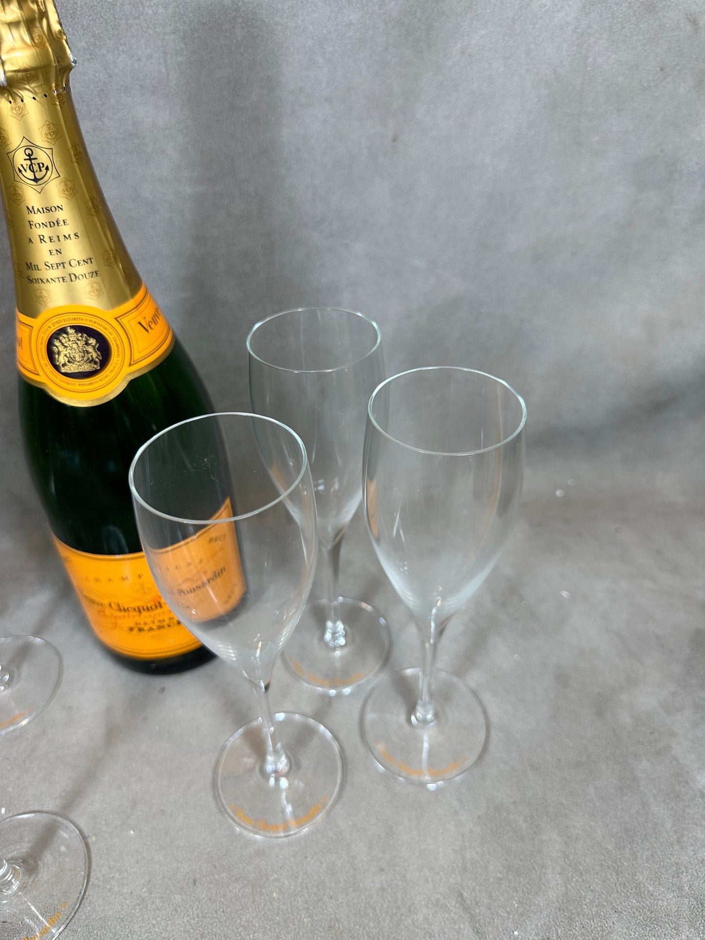 RARE 6 Veuve Clicquot Flutes The authentic vintage mouth-blown glass made in France