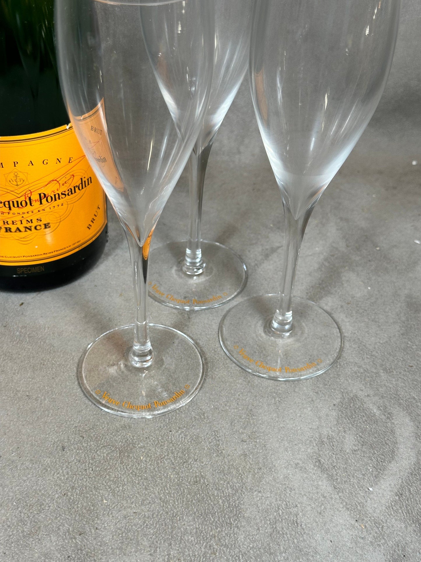 RARE 6 Flûtes Veuve Clicquot L'authentique en verre soufflée bouche vintage made in France