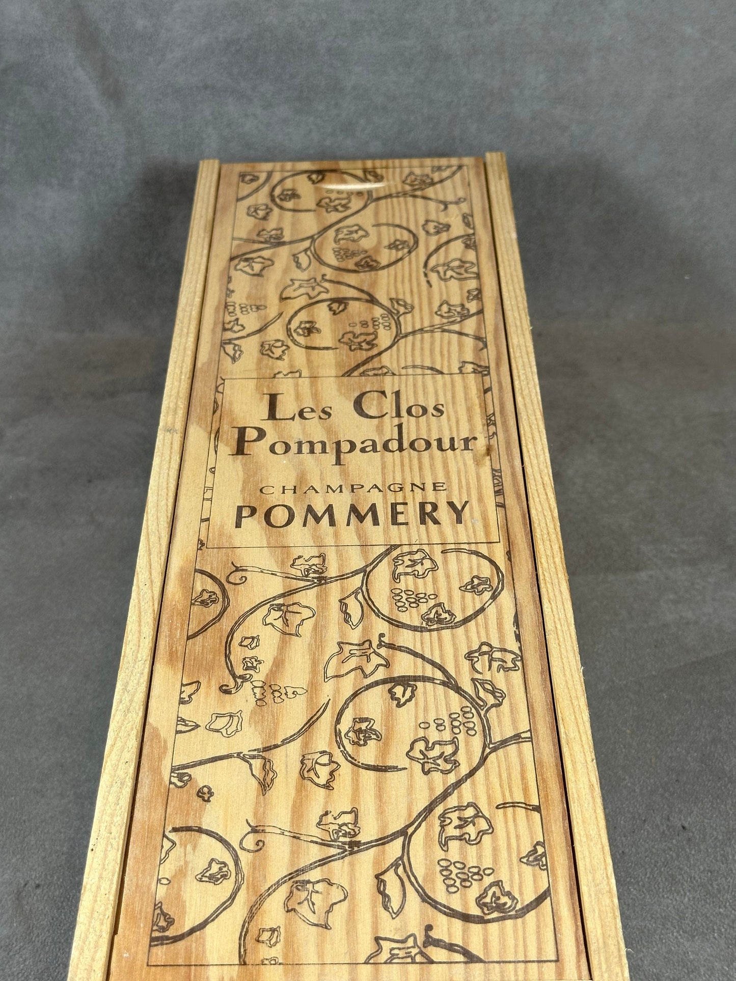 Wooden box for Pommery champagne bottle "Les Clos Pompadour" Made in France 1980s