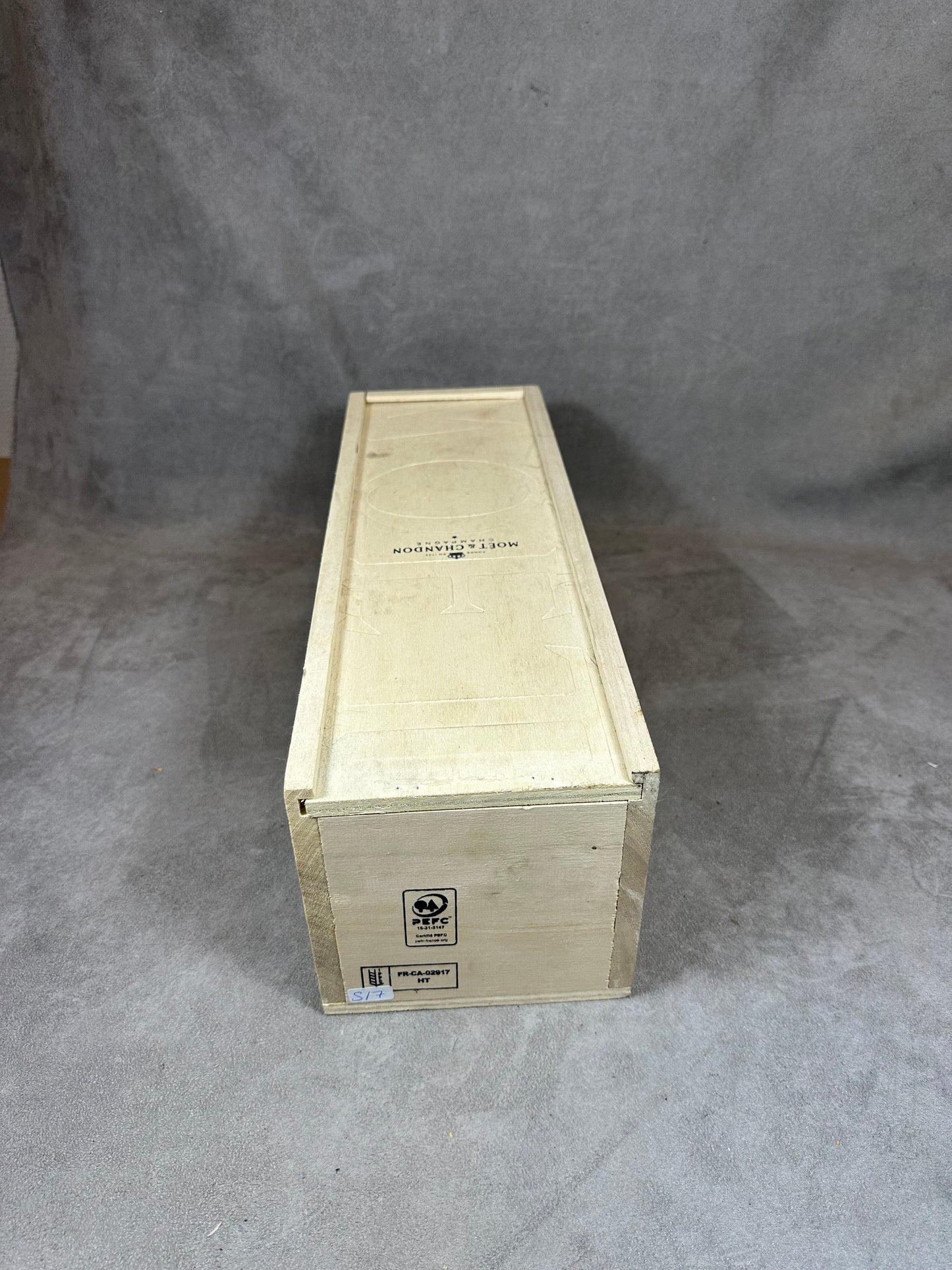Wooden box for Moet&amp;Chandon champagne bottles Made in France 1980s