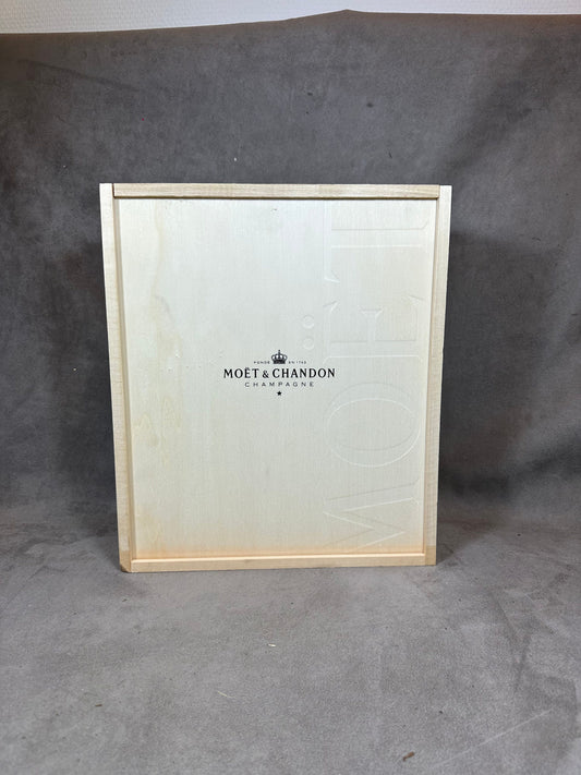 Caisse en bois pour 3 bouteilles de champagne Moet&Chandon  Made in France Années 1980