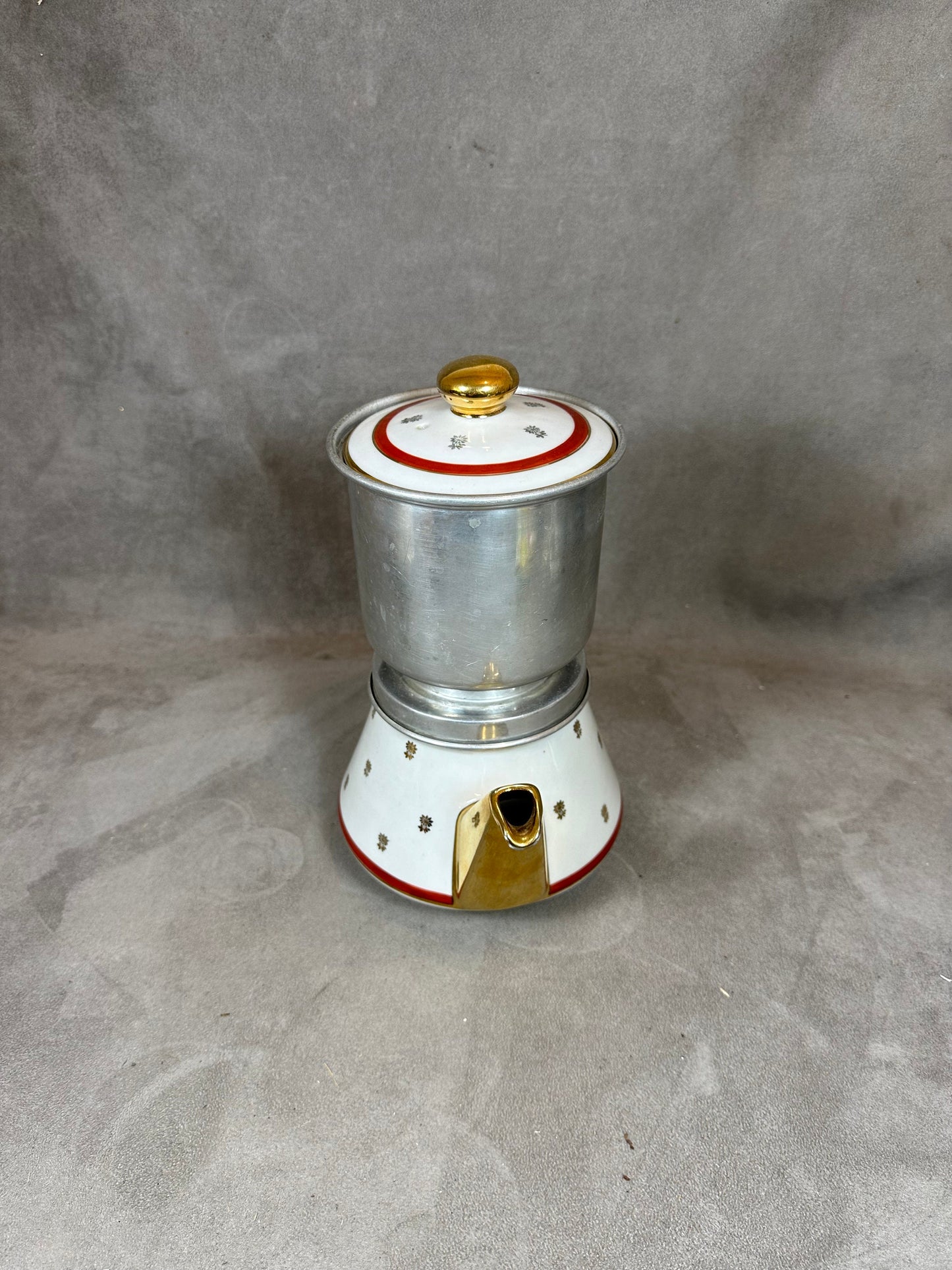 RARE Salam silver filter coffee maker on vintage red and white earthenware with gold details from the 1960s