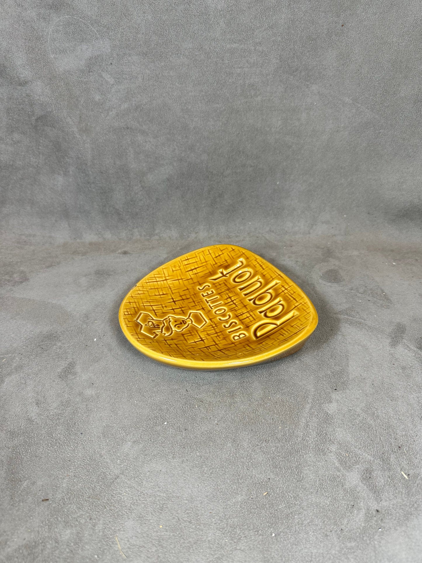 Vintage advertising coin ashtray Biscottes Paquot vintage made in France