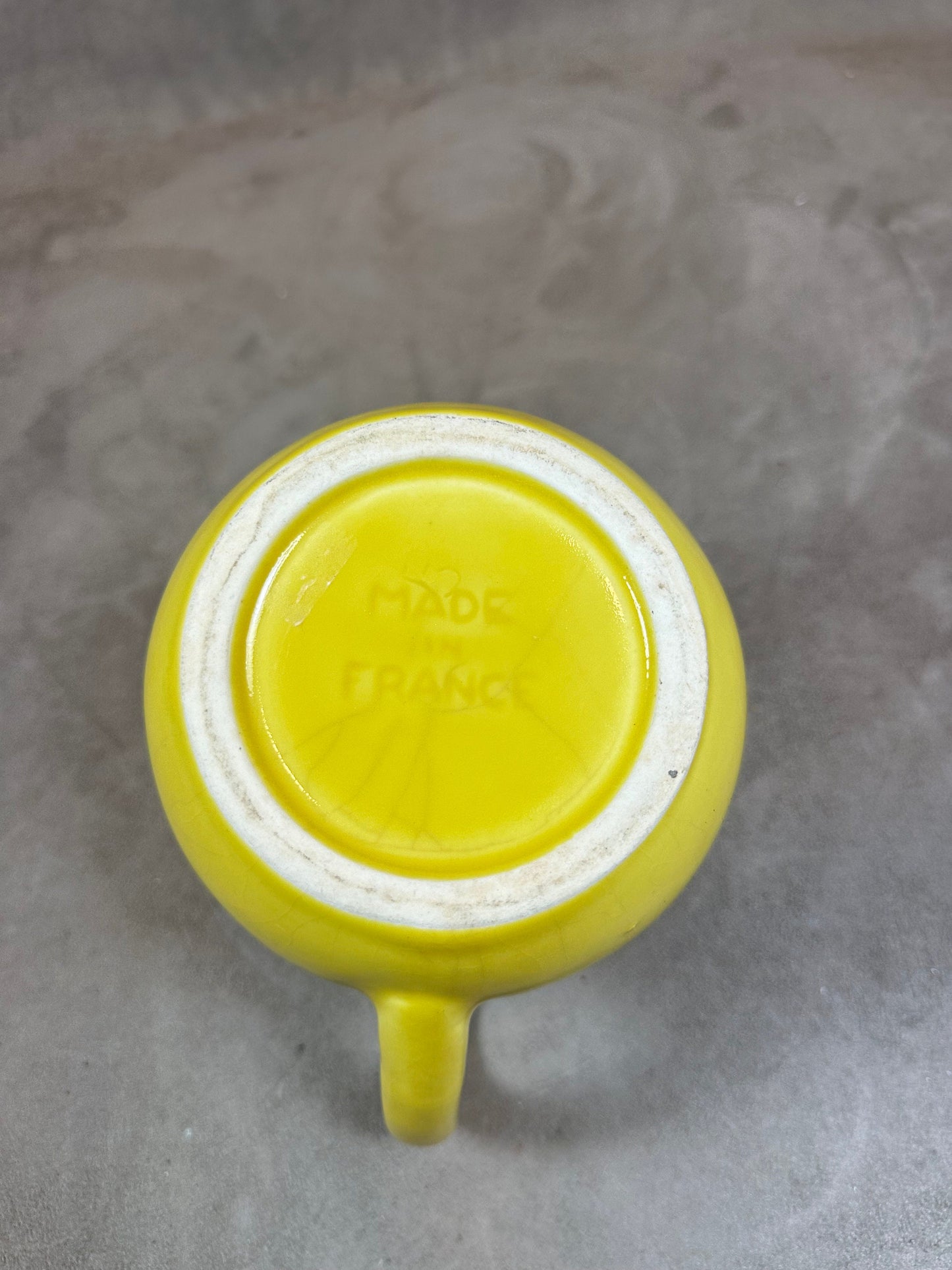 Berger water jug ​​in yellow ceramic Made in France vintage Year 1970