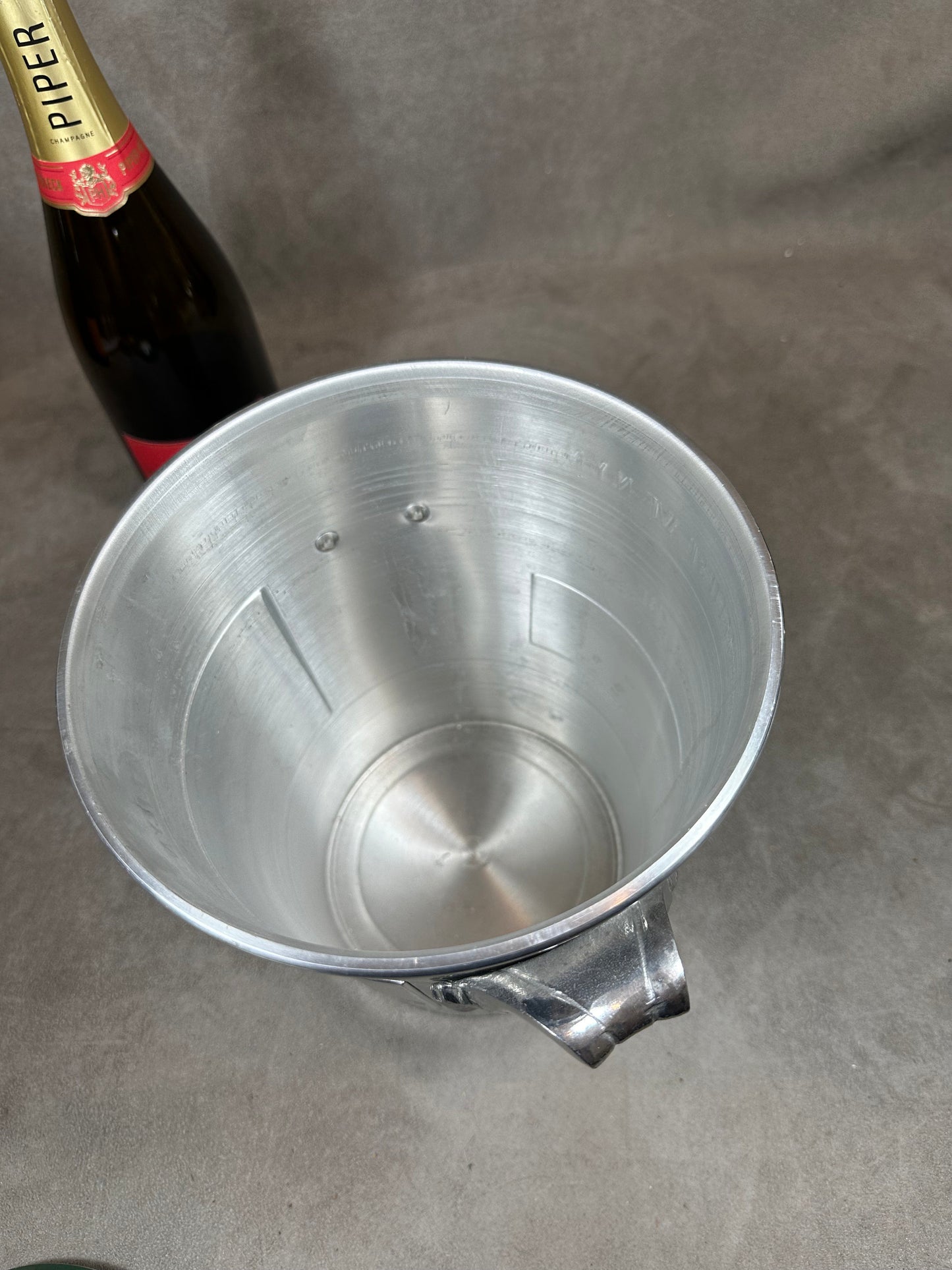 VERY RARE Magnificent vintage Piper-Heidsieck special edition Marylin Monroe aluminum champagne bucket 1970s