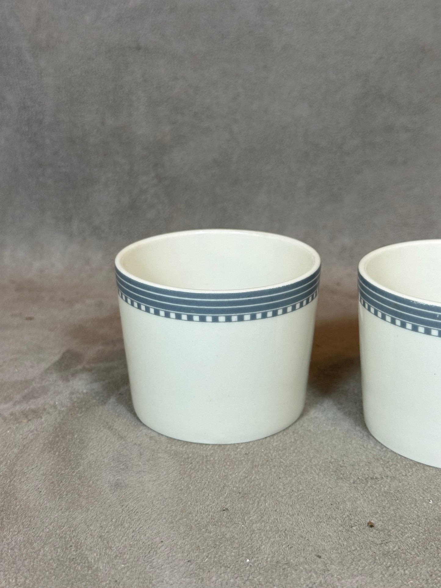 Set of 2 Arabia Finland TEEMA white and blue vintage ceramic mugs