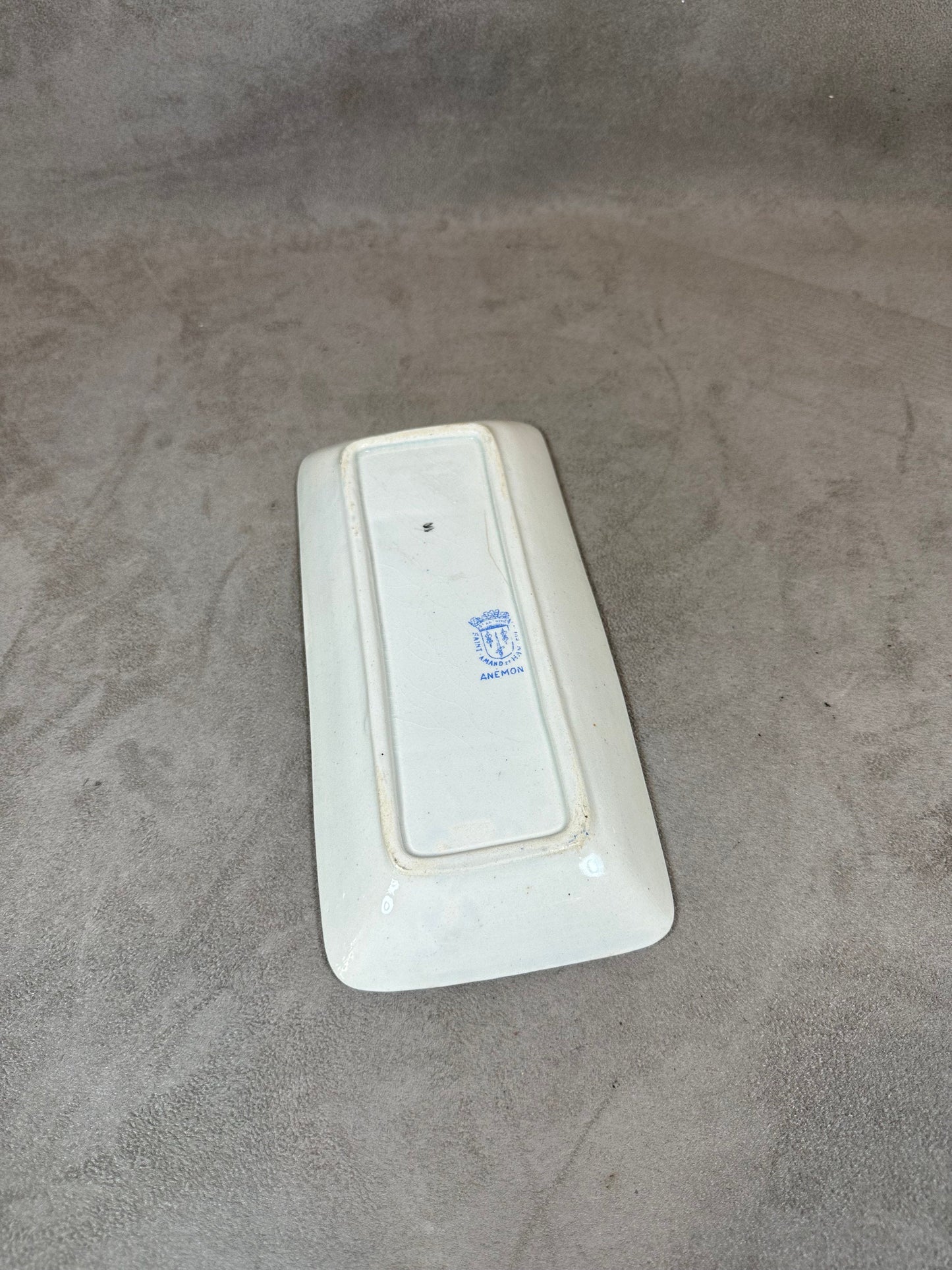 Saint-Amand earthenware soap dish ANEMONE line made in France