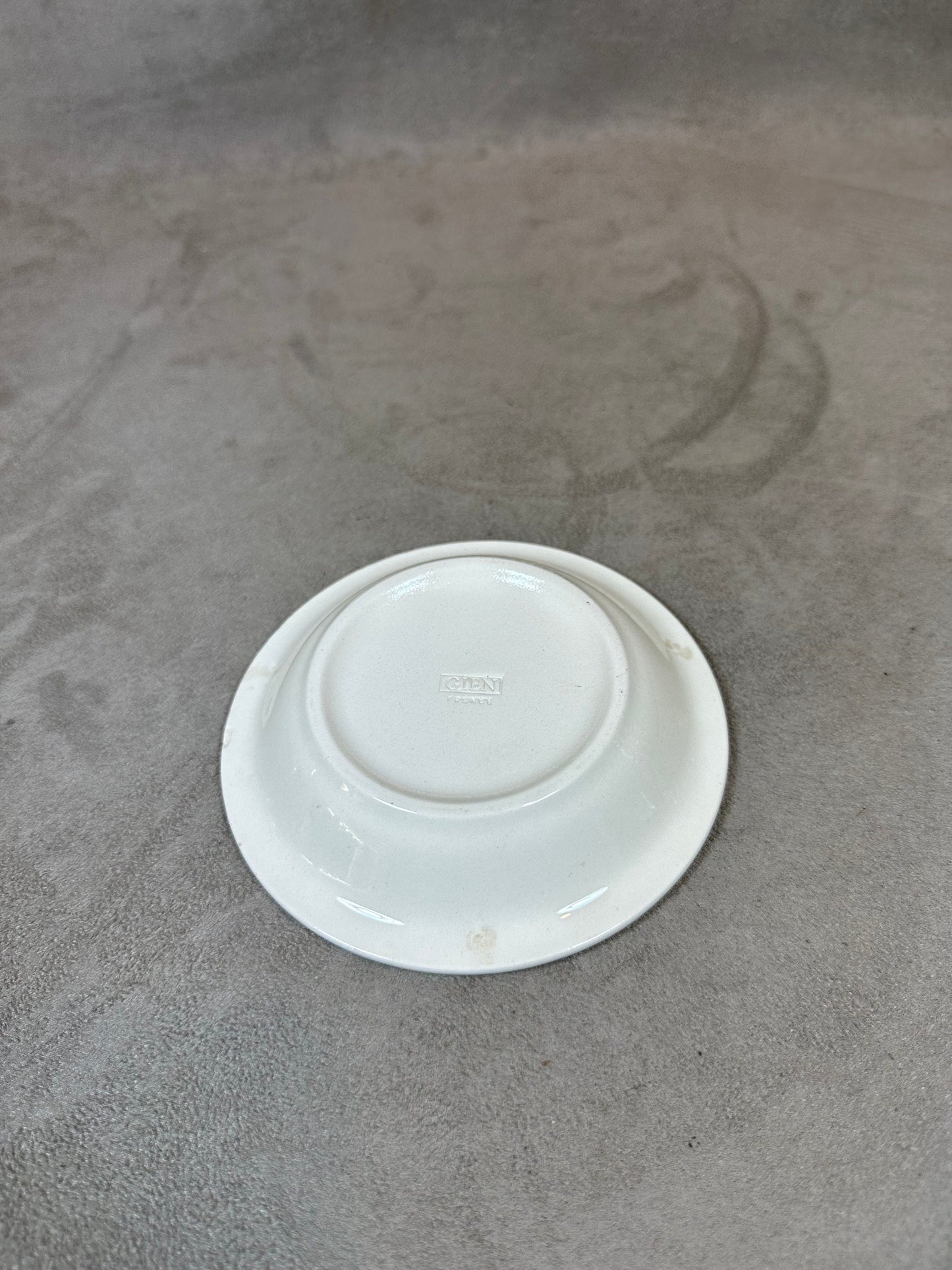 Calvados Busnel ashtray or empty pocket bowl made by Gien in vintage ceramic from the 1960s