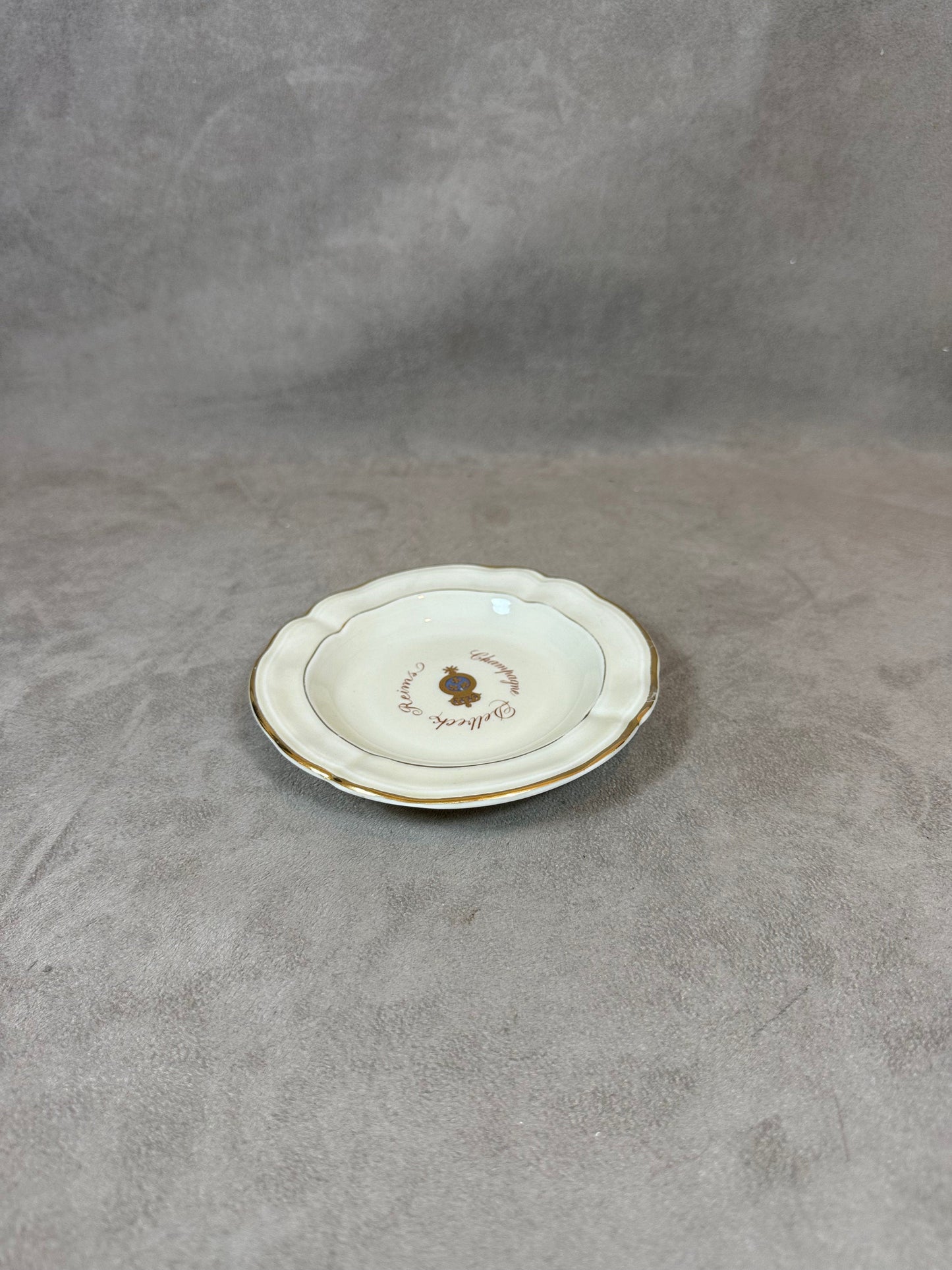 Champagne Delbeck porcelain ashtray by Bernardaud Limoges vintage Made in France 1960