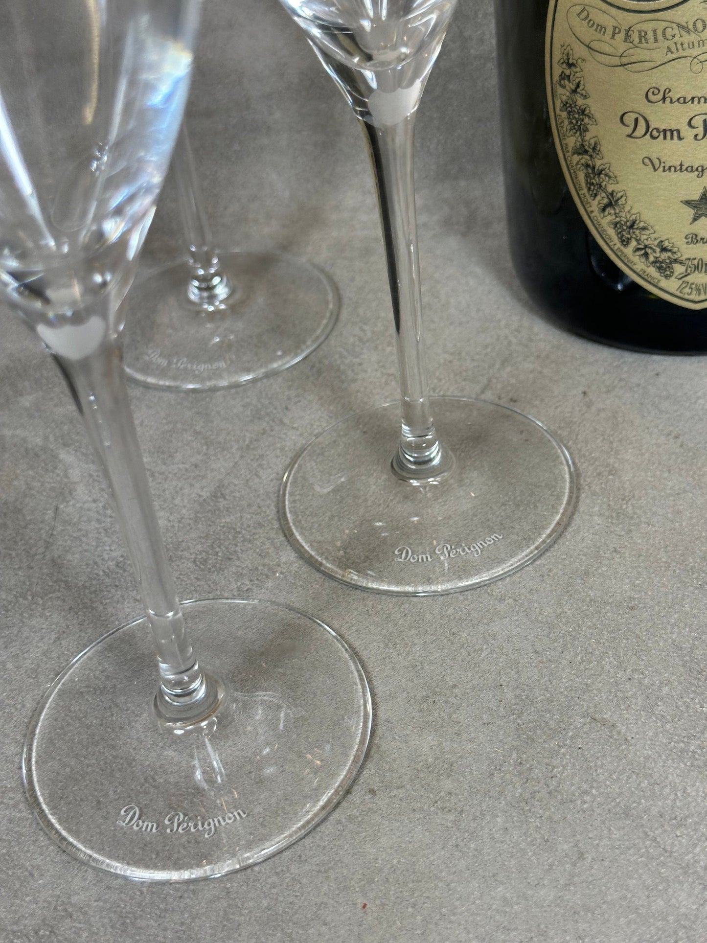 VERY RARE 6 beautiful vintage Dom Perignon Champagne crystal flutes