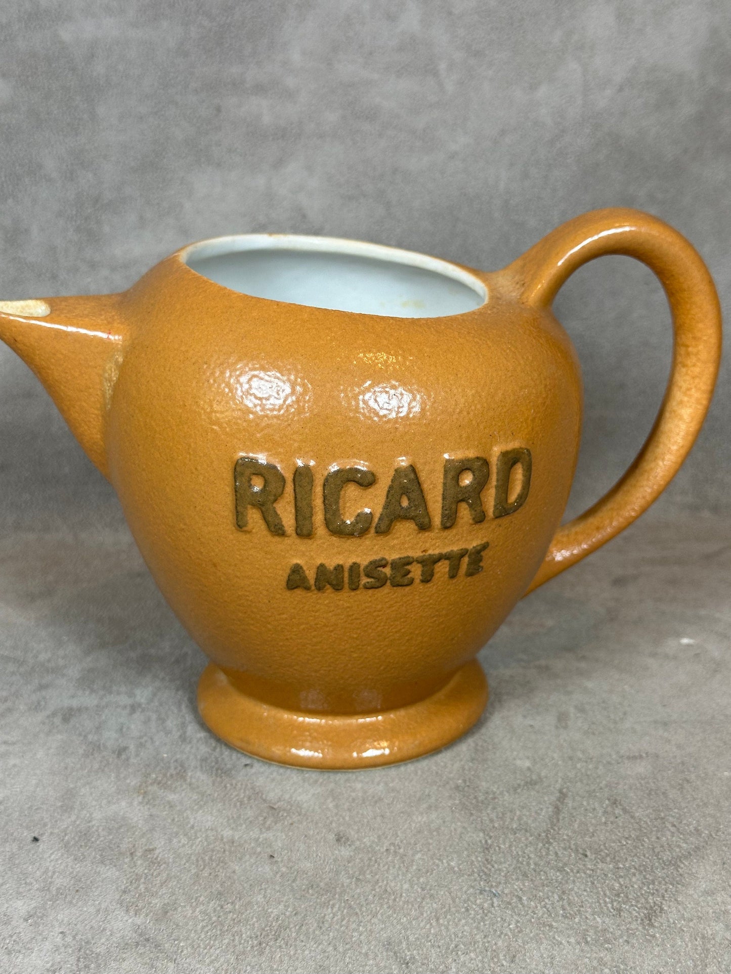 Pichet Ricard en céramique marron Made in France Années 1970