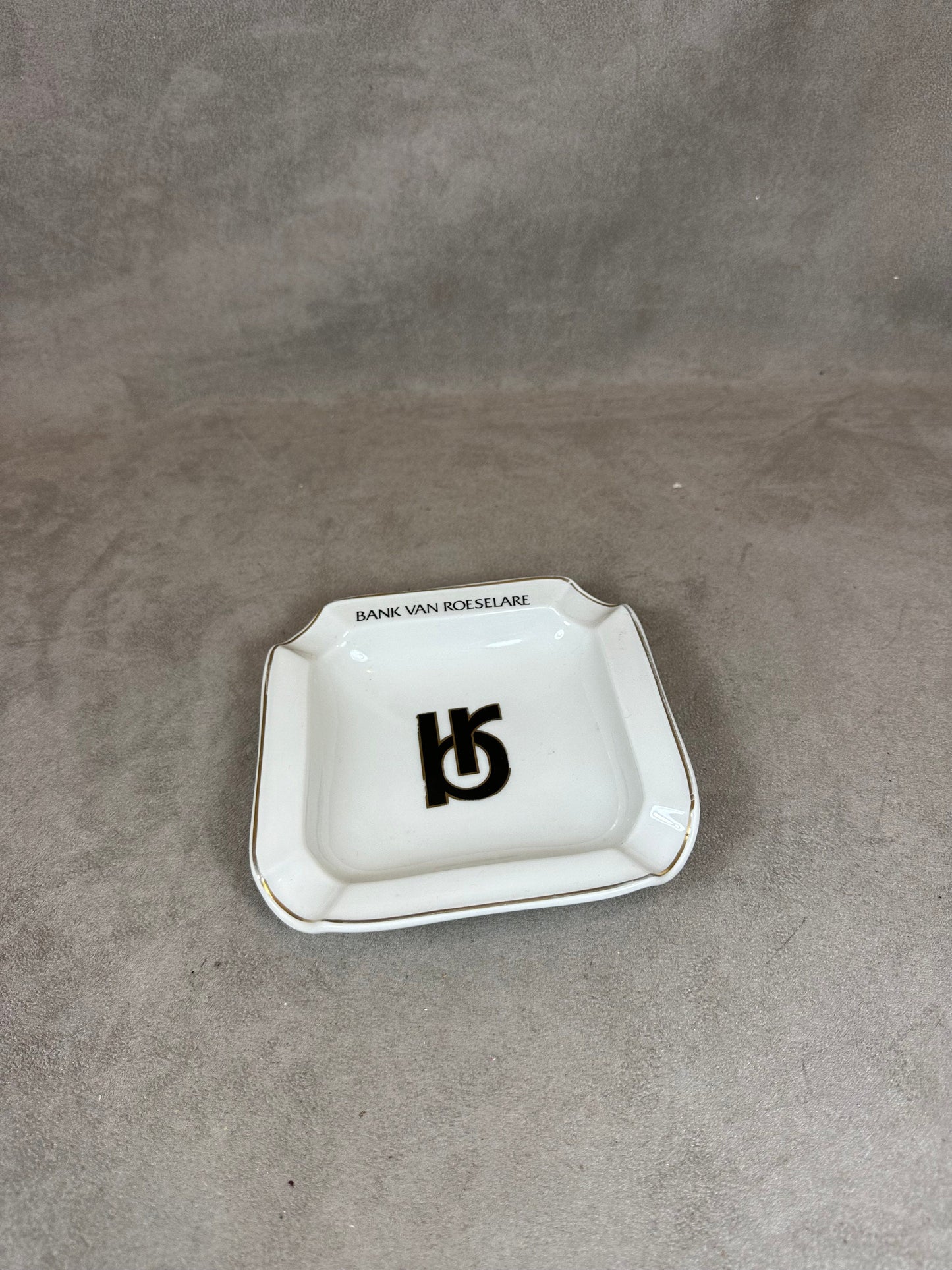 Bank Van Roeselare le Vieux Beau Dour porcelain advertising ashtray made in France vintage 1980