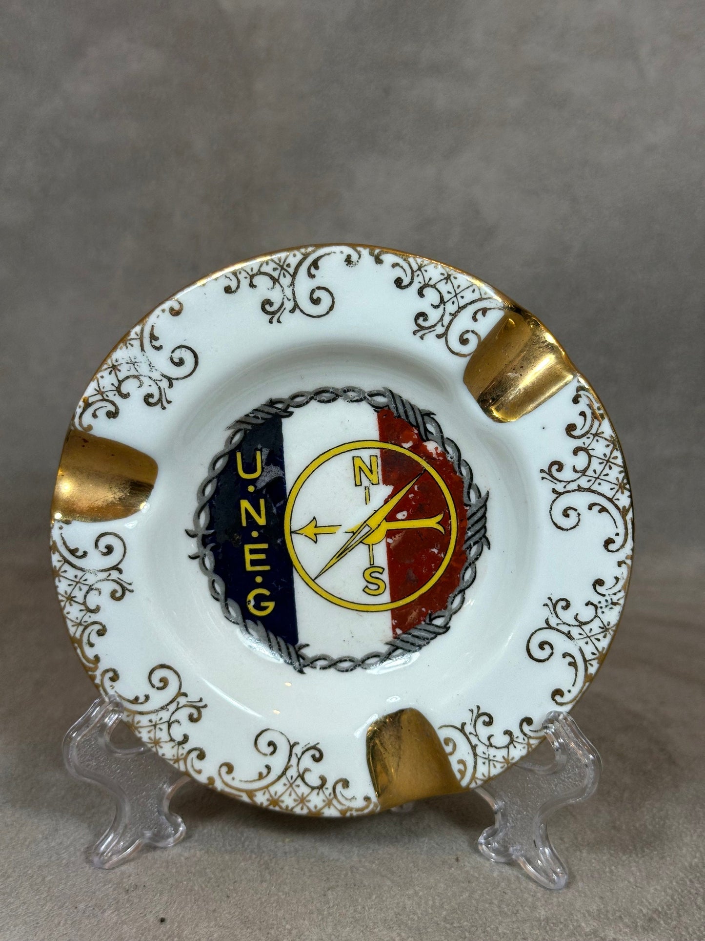 Advertising ashtray in Limoges porcelain, UNEG National Union of War Evaders, Made in France, Vintage 1970