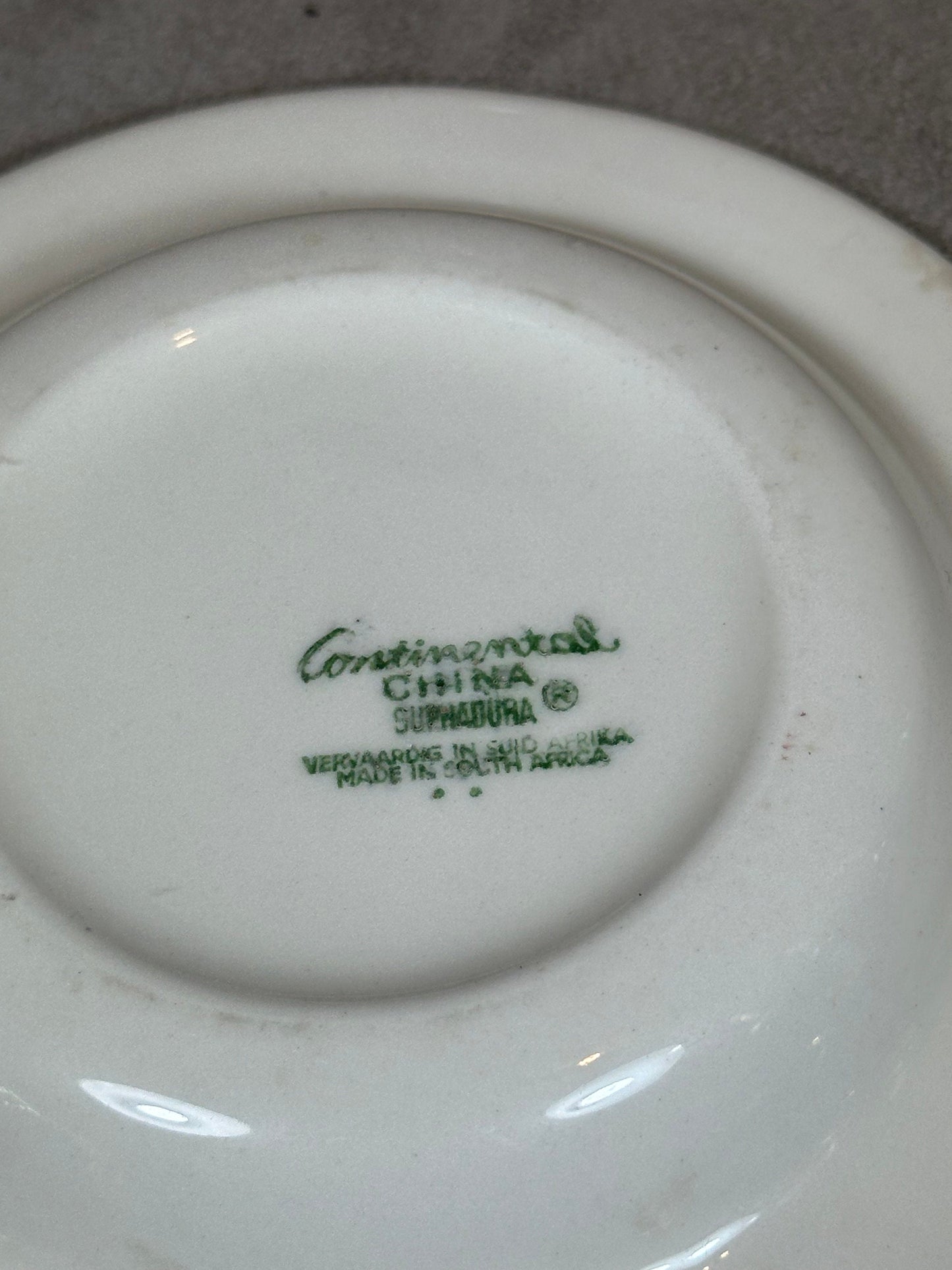 Cendrier Publicitaire en Porcelaine, Queens Hotel Oudtshoorn, par Continental China, Made in South Africa, Vintage 1980