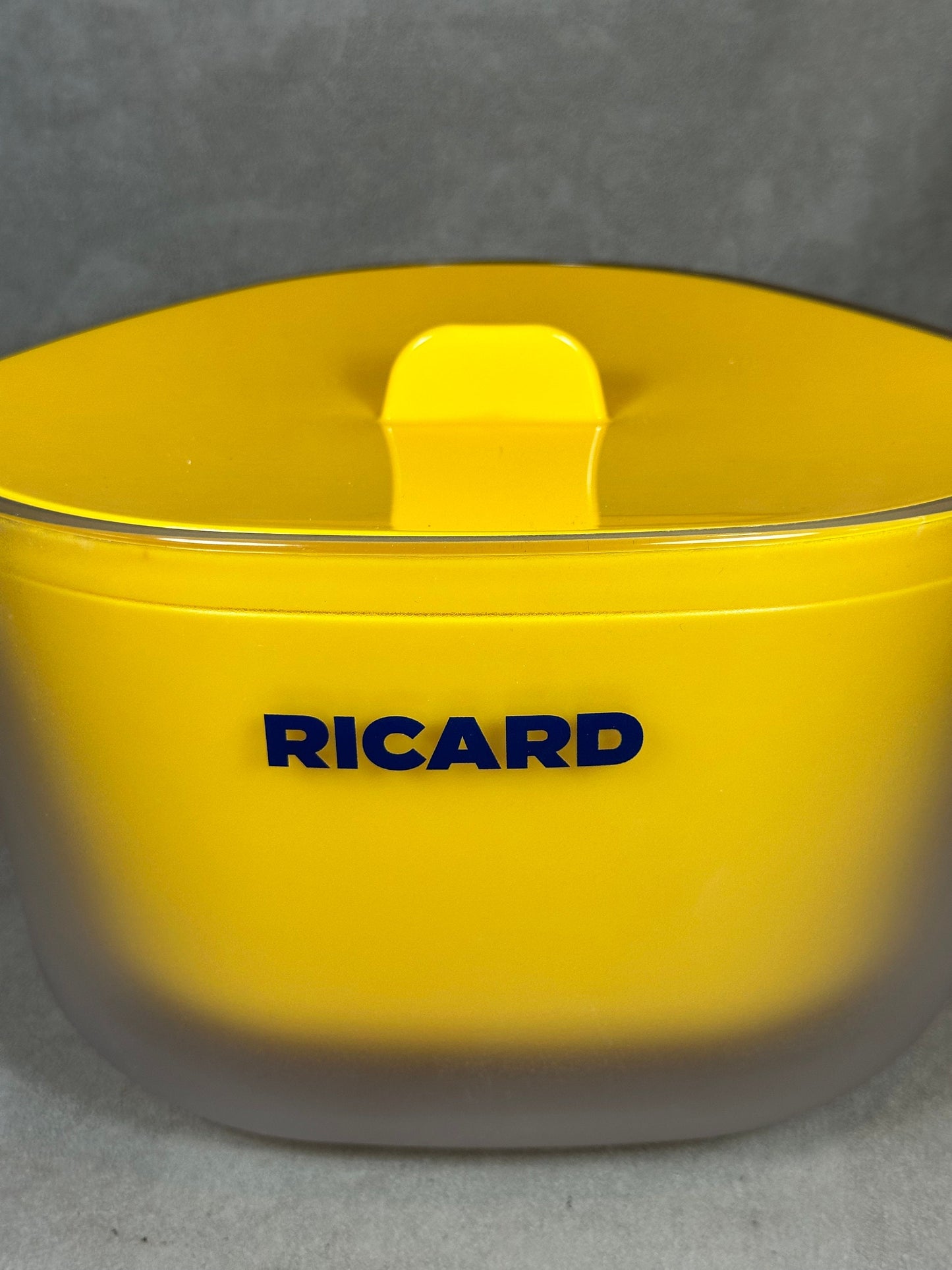 Ricard großer Vintage-Eiskübel aus gelbem Kunststoff, Werbung, Vintage 1990