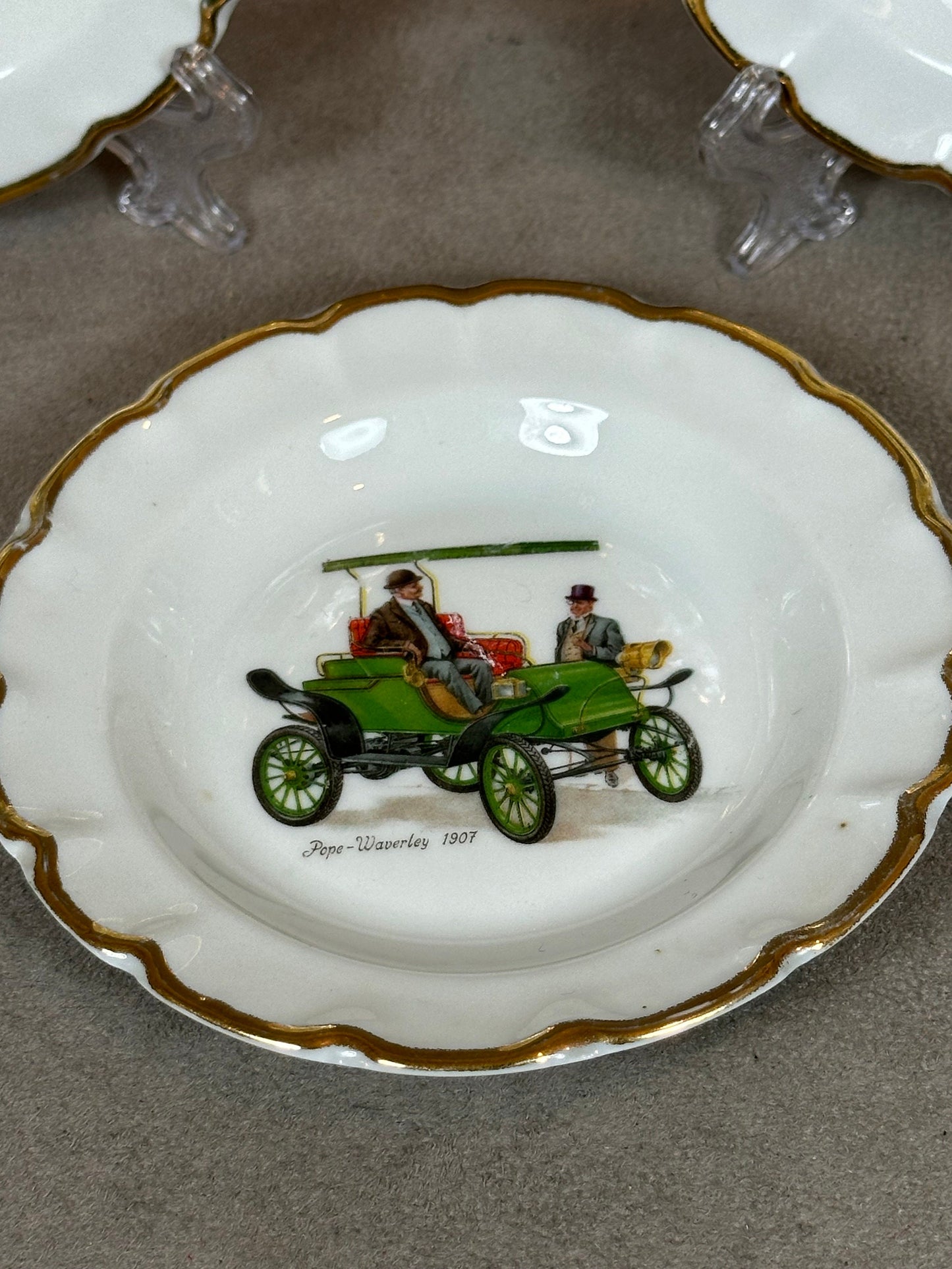 Lot de 3 Cendriers en Porcelaine de Limoges GB, Voitures Pepe Waverley, Panhard Levassor, Fiat, Made in France, Vintage 1970