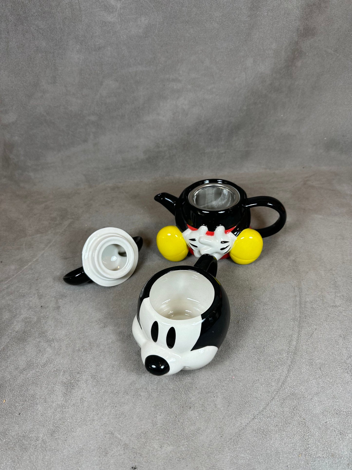 Tisanière Disney Mickey en faience Made in France Vintage 1980