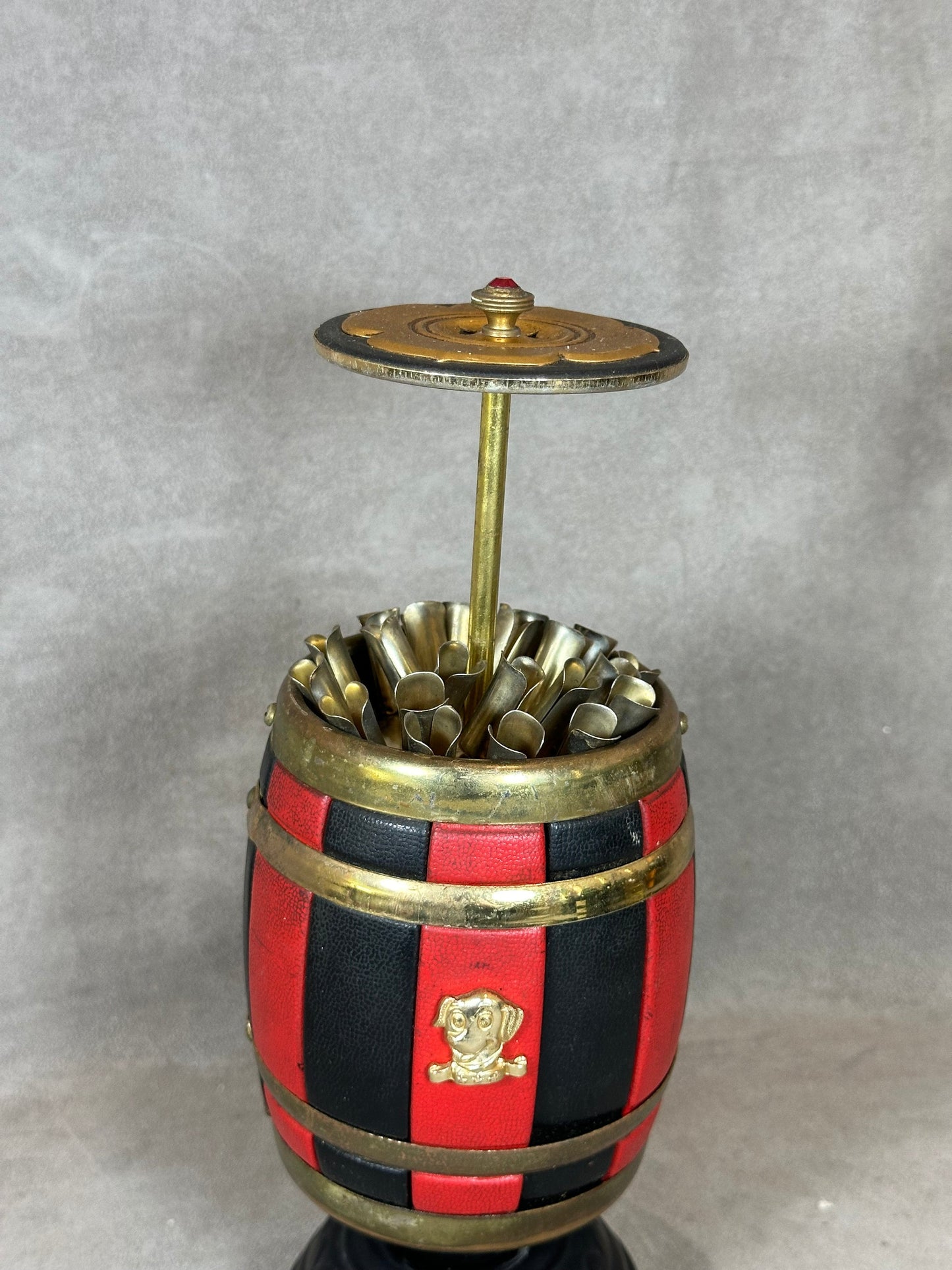 Vintage Ford and Rolls-Royce model cigarette dispenser in brass and leather Circa 1950