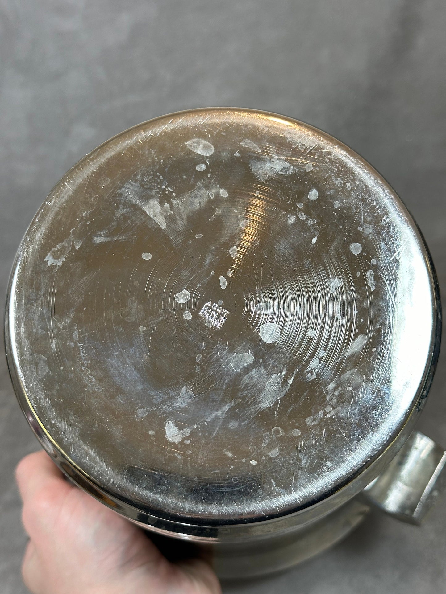 Magnifique seau à champagne en métal argenté Argit gravé Reims Made in France Années 1970