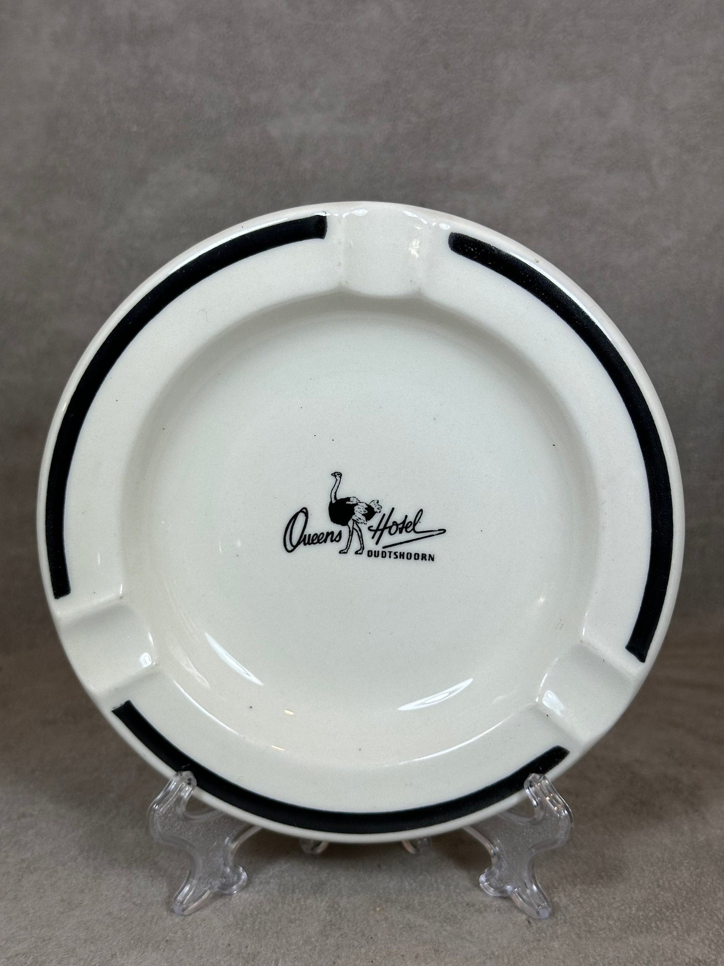 Cendrier Publicitaire en Porcelaine, Queens Hotel Oudtshoorn, par Continental China, Made in South Africa, Vintage 1980