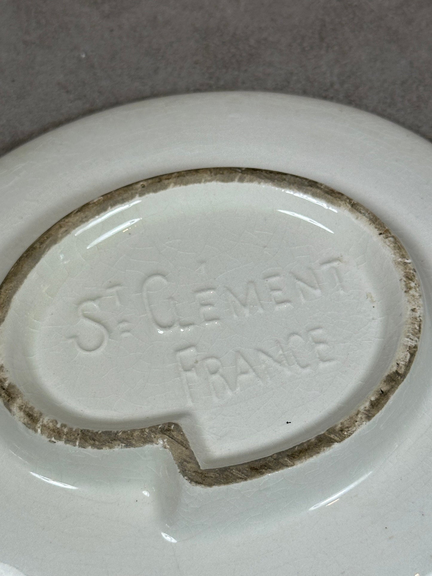 Advertising Ashtray in Earthenware, Garnier Liqueurs P. Enghien, By St Clément Made in France, Vintage 1980