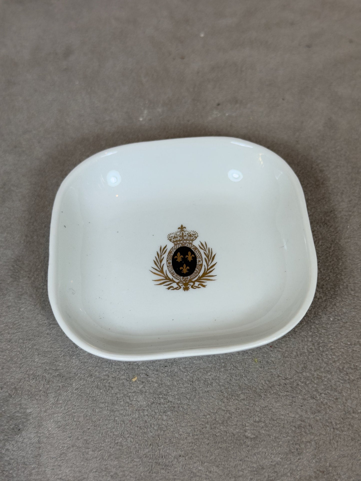 Porcelain Advertising Ashtray, Champagne Le Vergeur, by Villenauxe en Champagne, Made in France, Vintage 1980