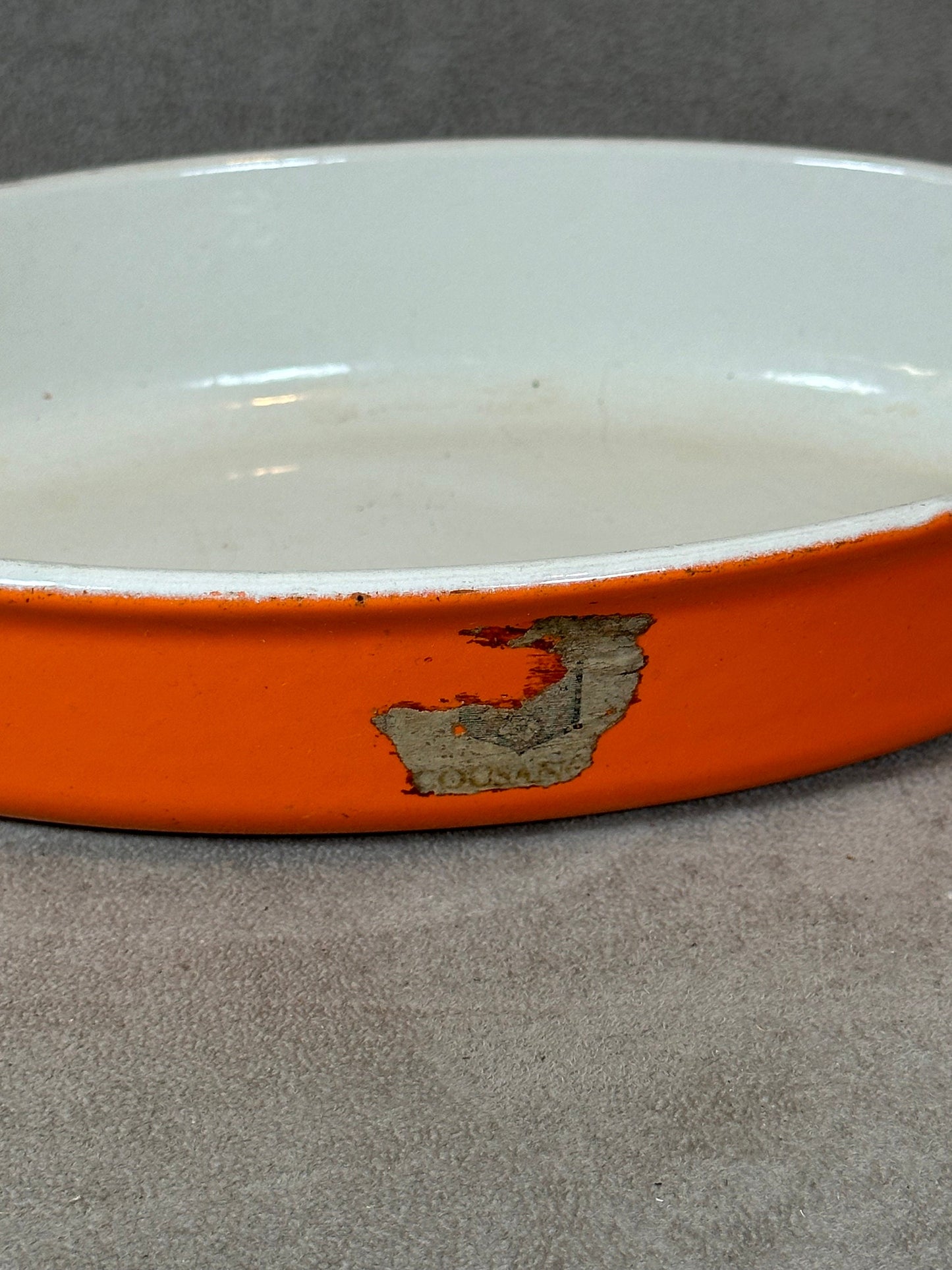 Vintage Le Creuset Cousance Orange Gusseisen Schale Made in France 1980er Jahre