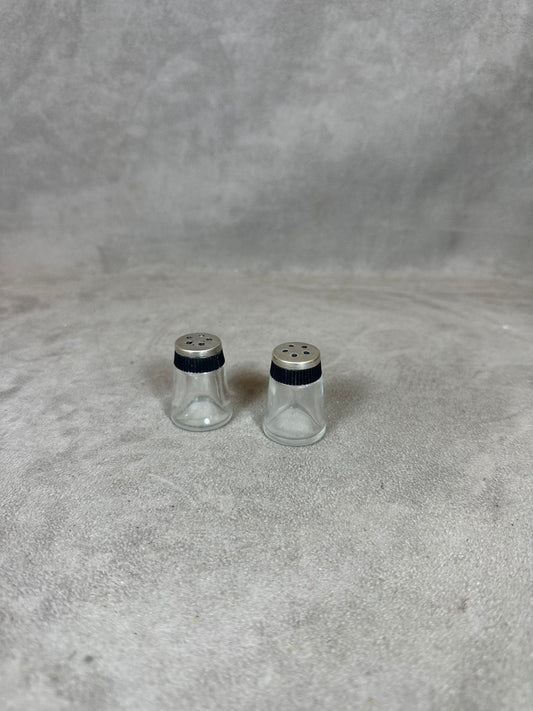 Set of 2 CHRISTOFLE ORFEVRERIE salt cellars in glass and silver-plated metal Made in France 1990s