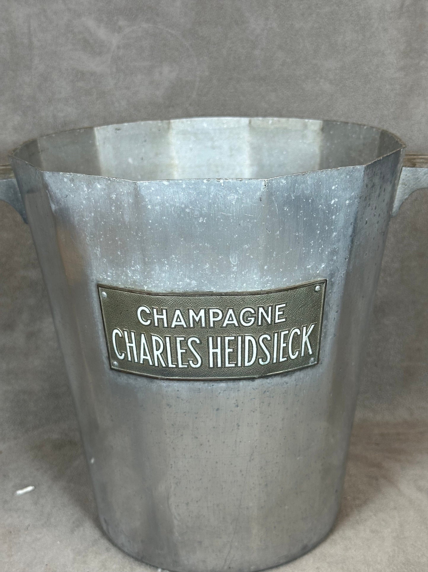 VERY RARE Magnifique seau à champagne vintage Charles Heidsieck en métal Années 1900