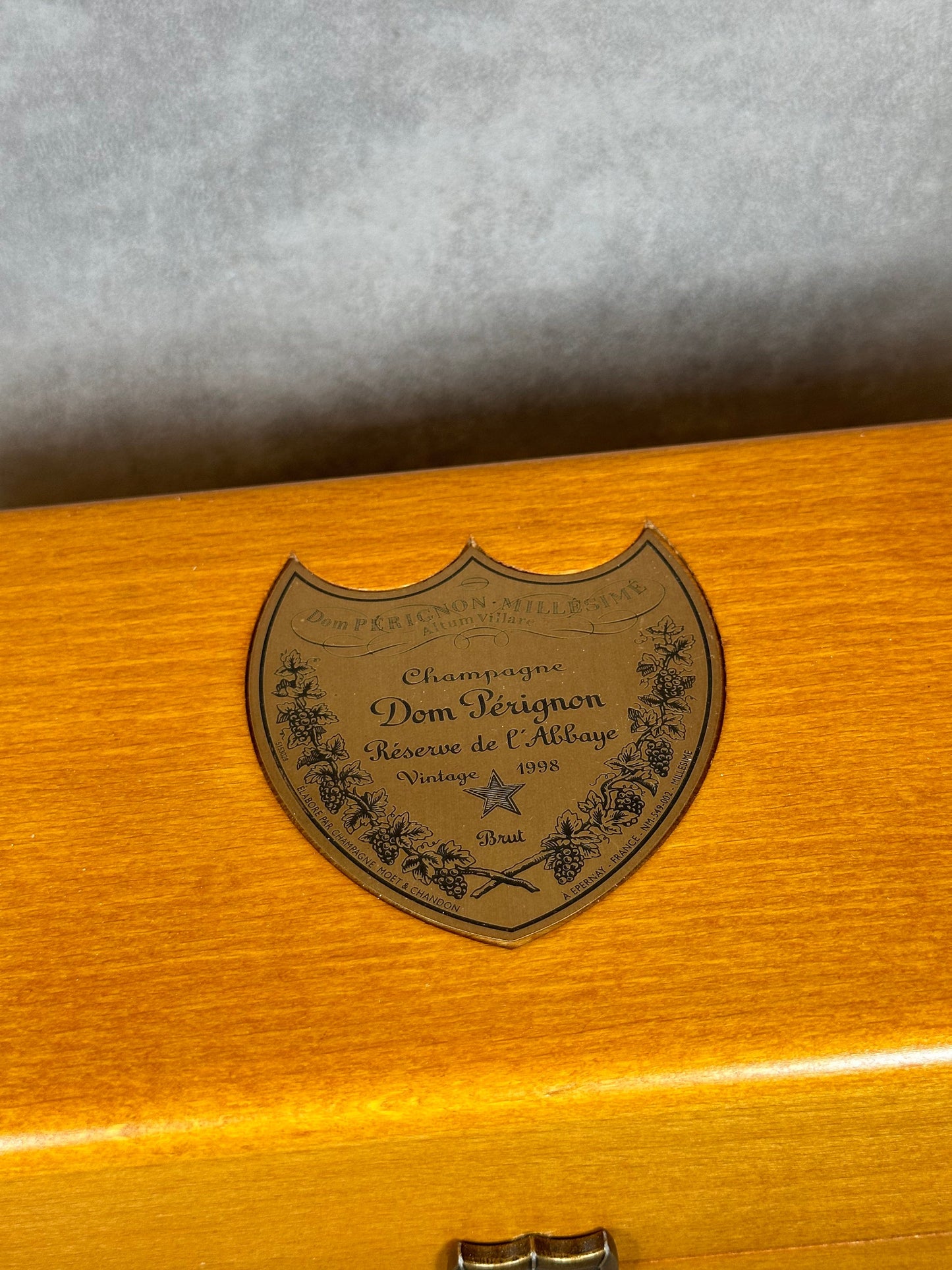 RARE Dom Perignon Cuvée de l'Abbaye Vintage 1998 wooden champagne case vintage vintage gift