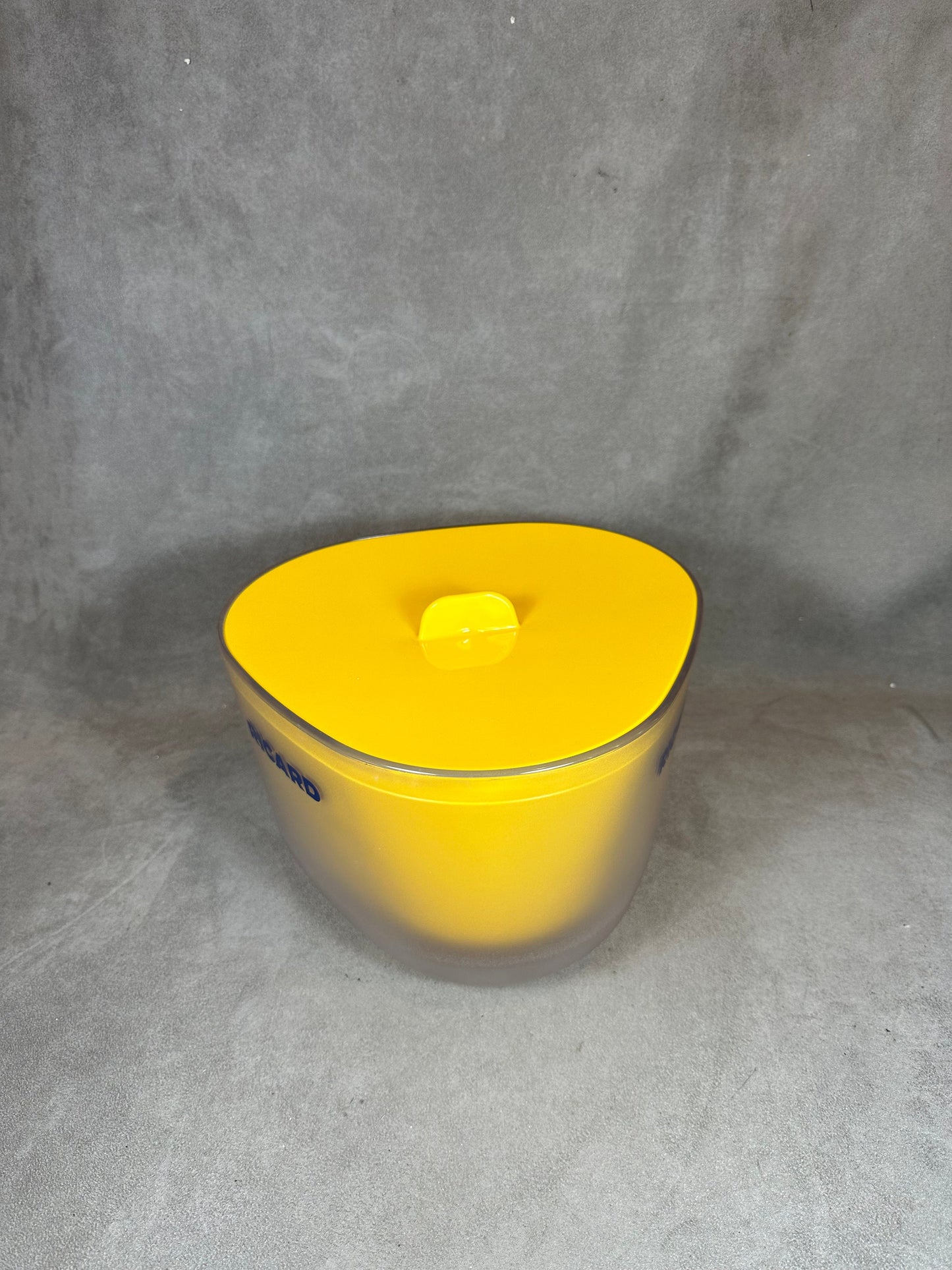 Ricard large vintage yellow plastic advertising ice bucket Vintage 1990