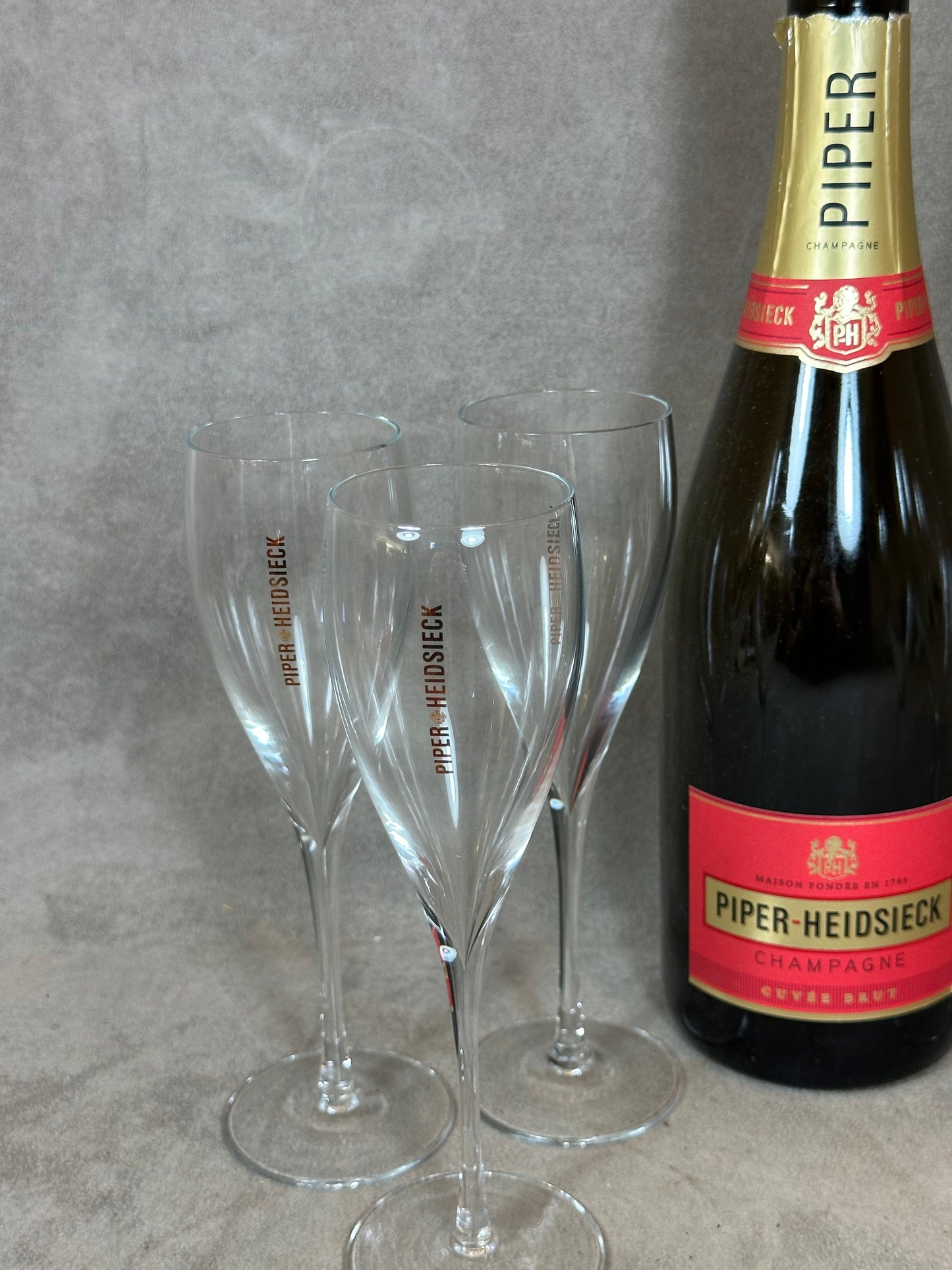 Lot de 6 flûtes à Champagne en verre Piper-Heidsieck Reims Années 1990